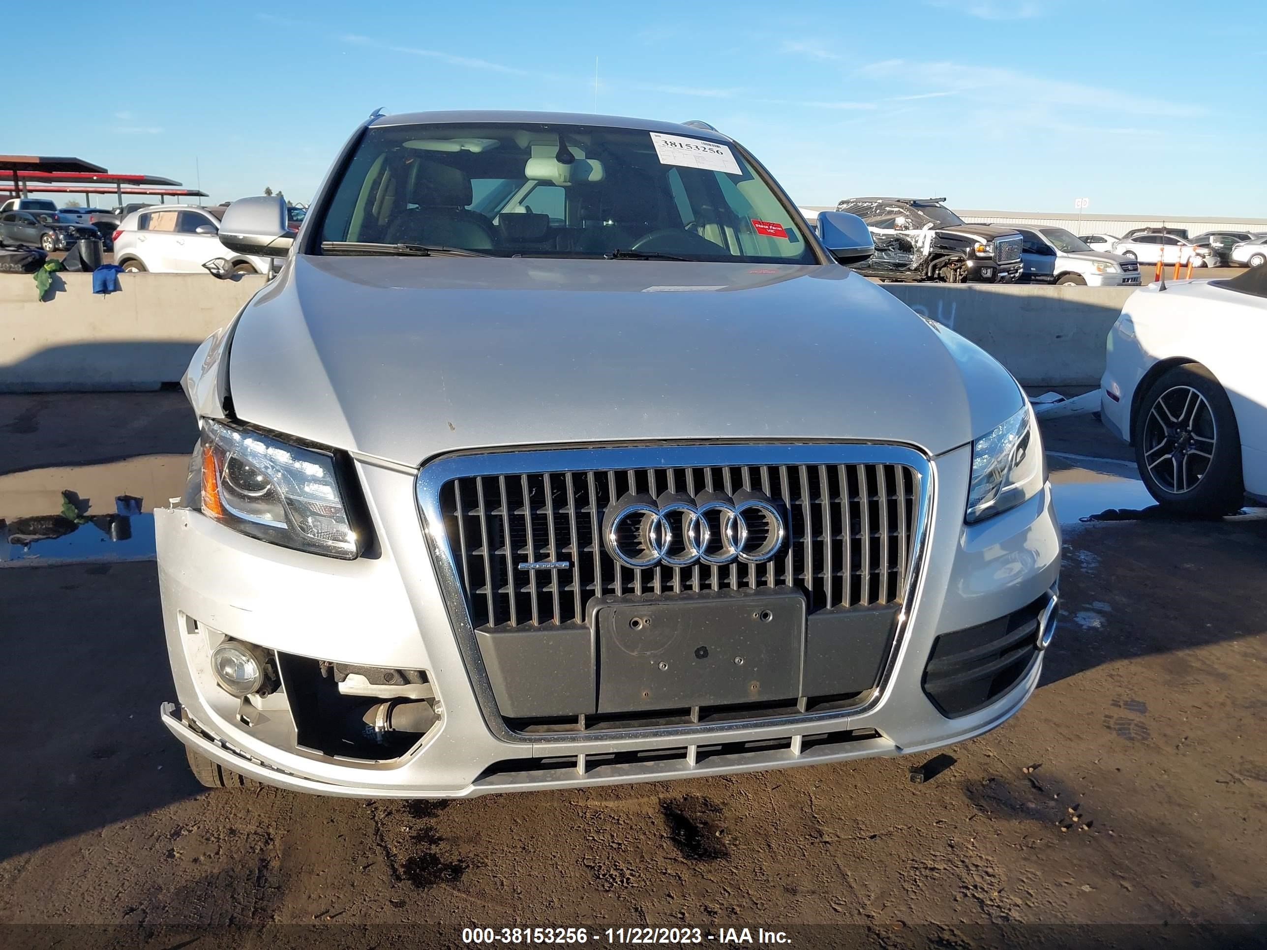 2012 Audi Q5 2.0T Premium vin: WA1LFAFP7CA118979