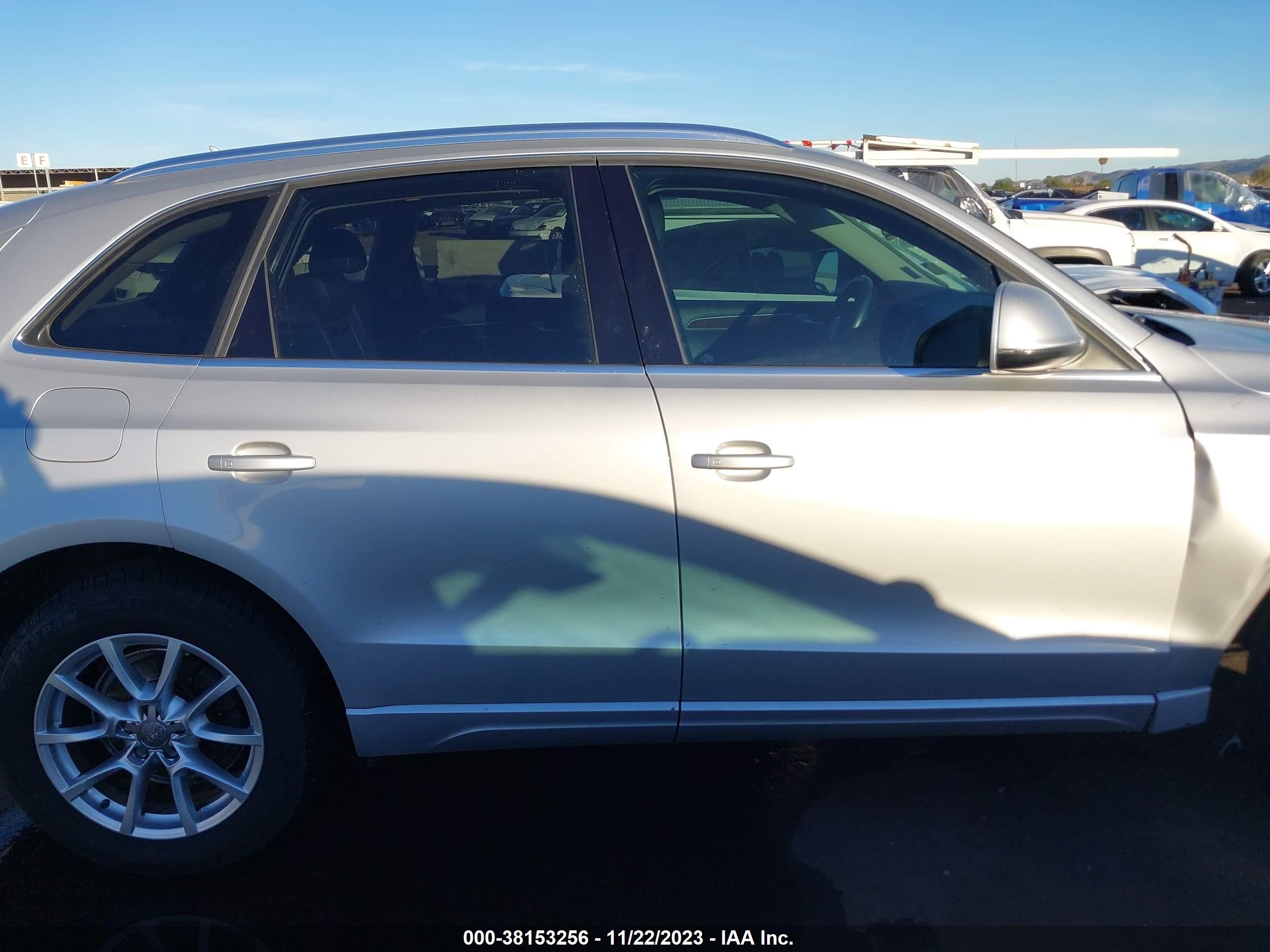 2012 Audi Q5 2.0T Premium vin: WA1LFAFP7CA118979