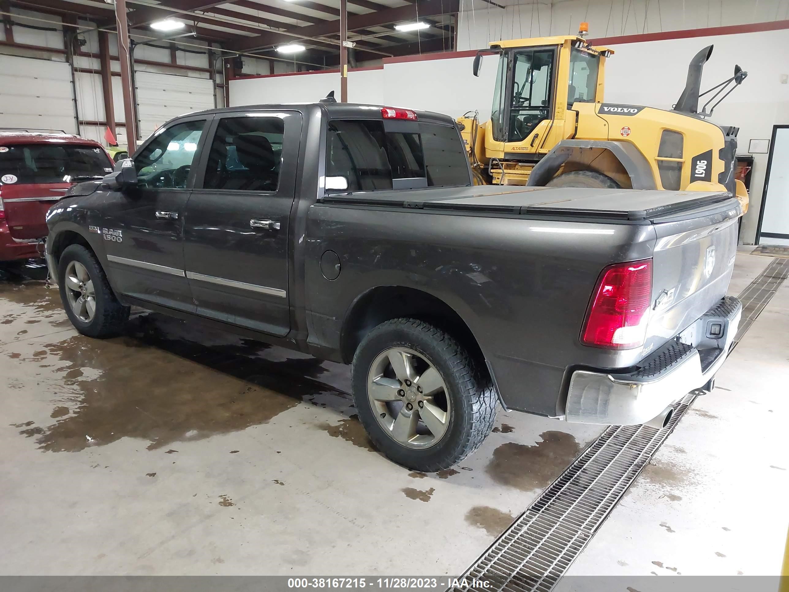 2014 Ram 1500 Big Horn vin: 1C6RR7LT7ES437217