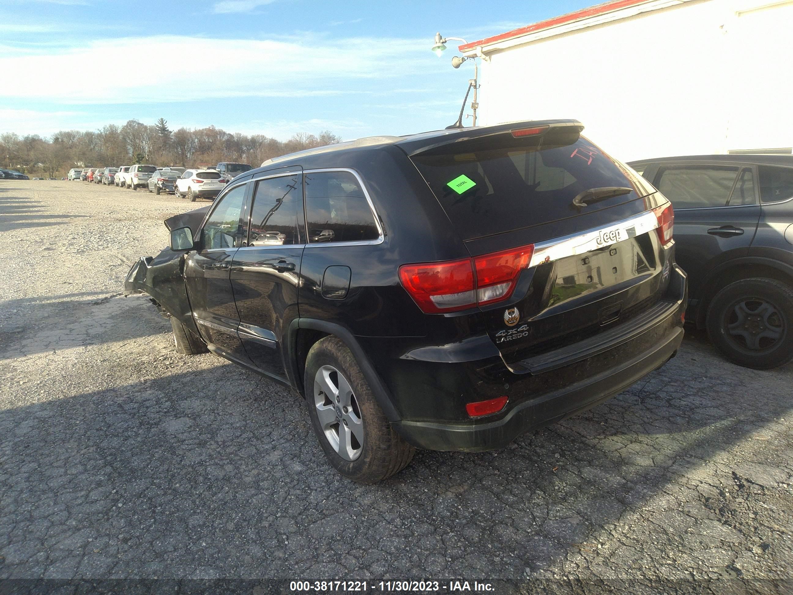 2012 Jeep Grand Cherokee Laredo vin: 1C4RJFAG9CC156799