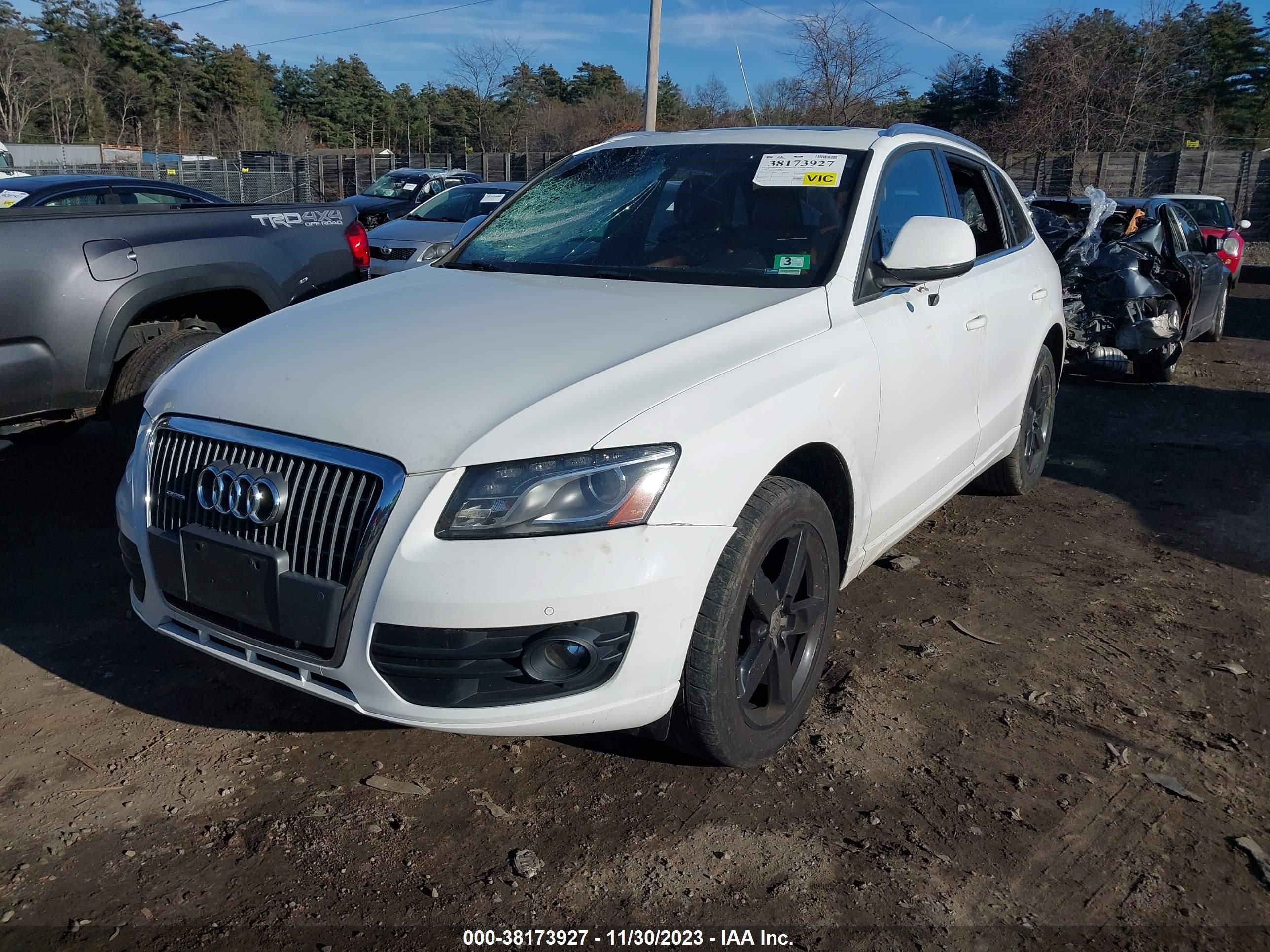 2012 Audi Q5 2.0T Premium vin: WA1LFAFP9CA010847