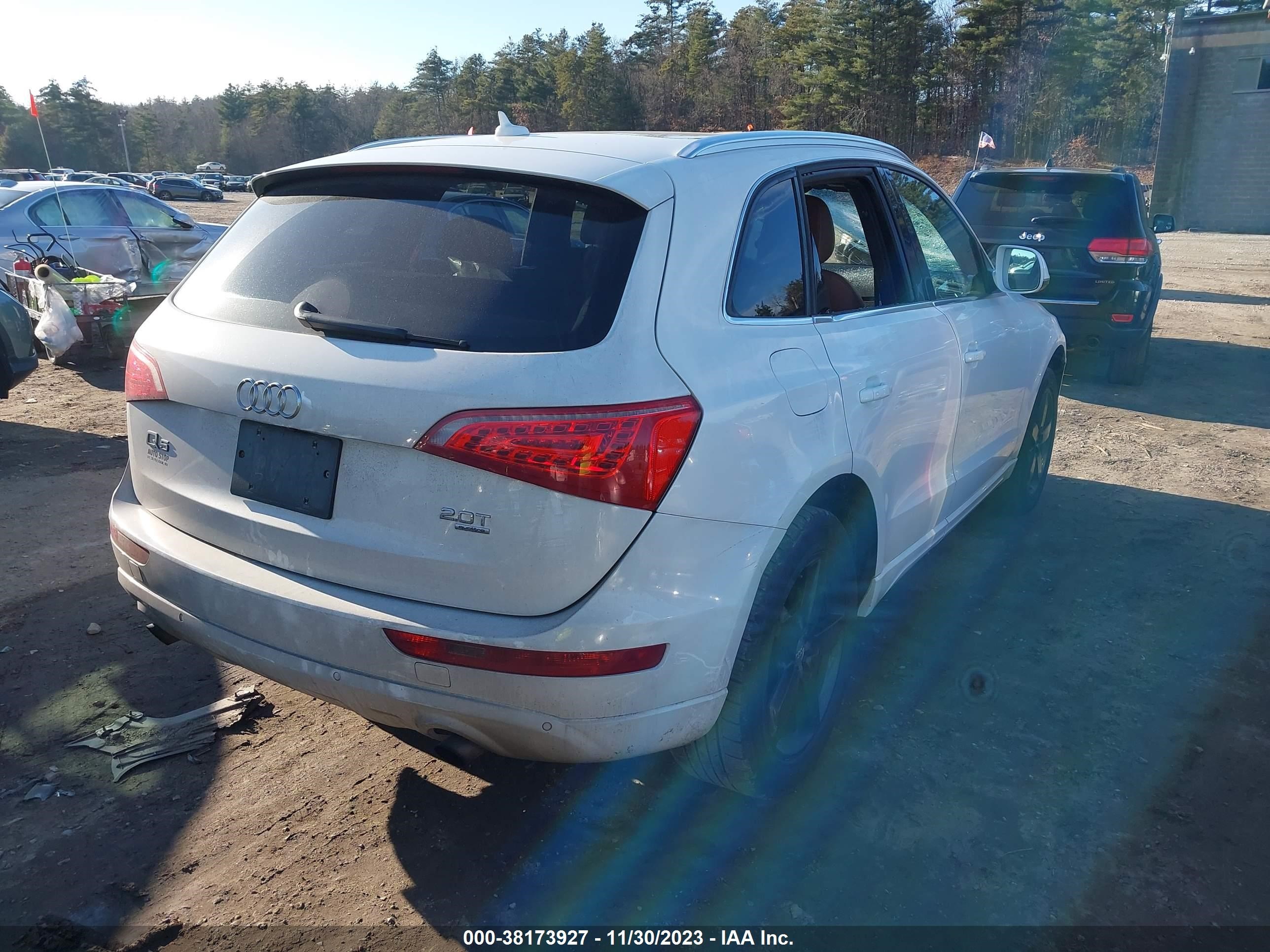 2012 Audi Q5 2.0T Premium vin: WA1LFAFP9CA010847