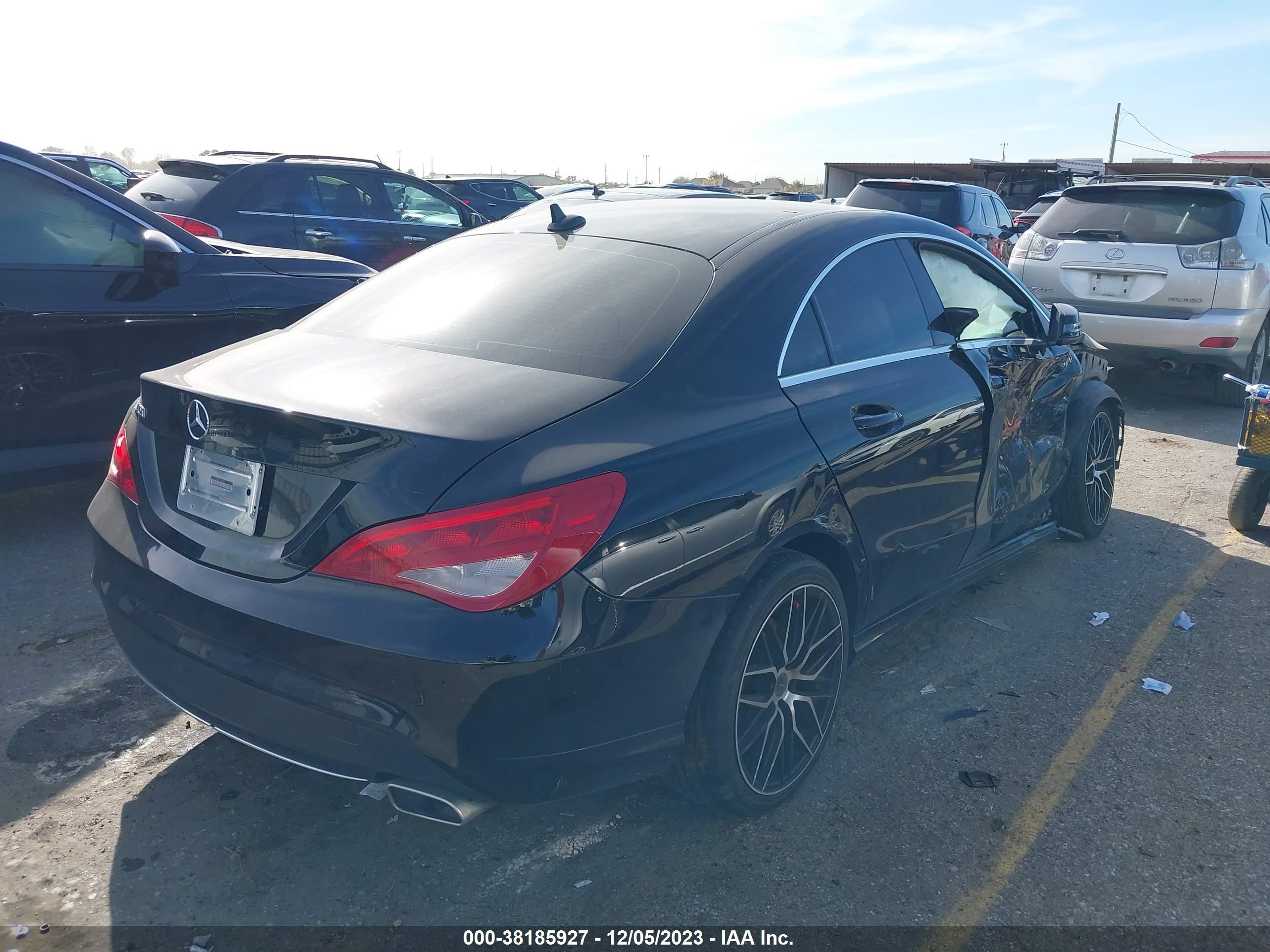 2014 Mercedes-Benz Cla 250 vin: WDDSJ4EB8EN104873