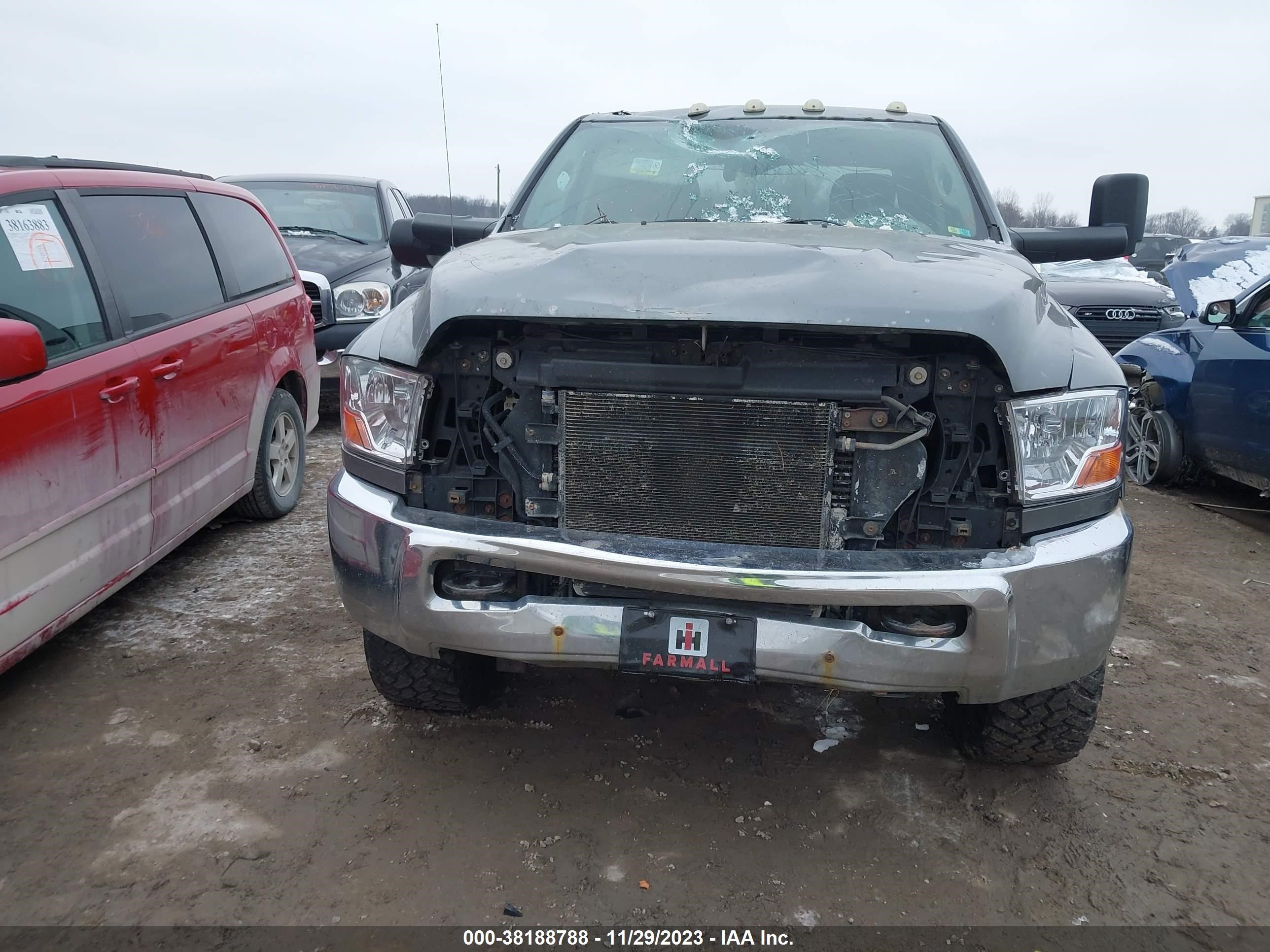 2012 Ram 2500 St vin: 3C6UD5HL4CG141212