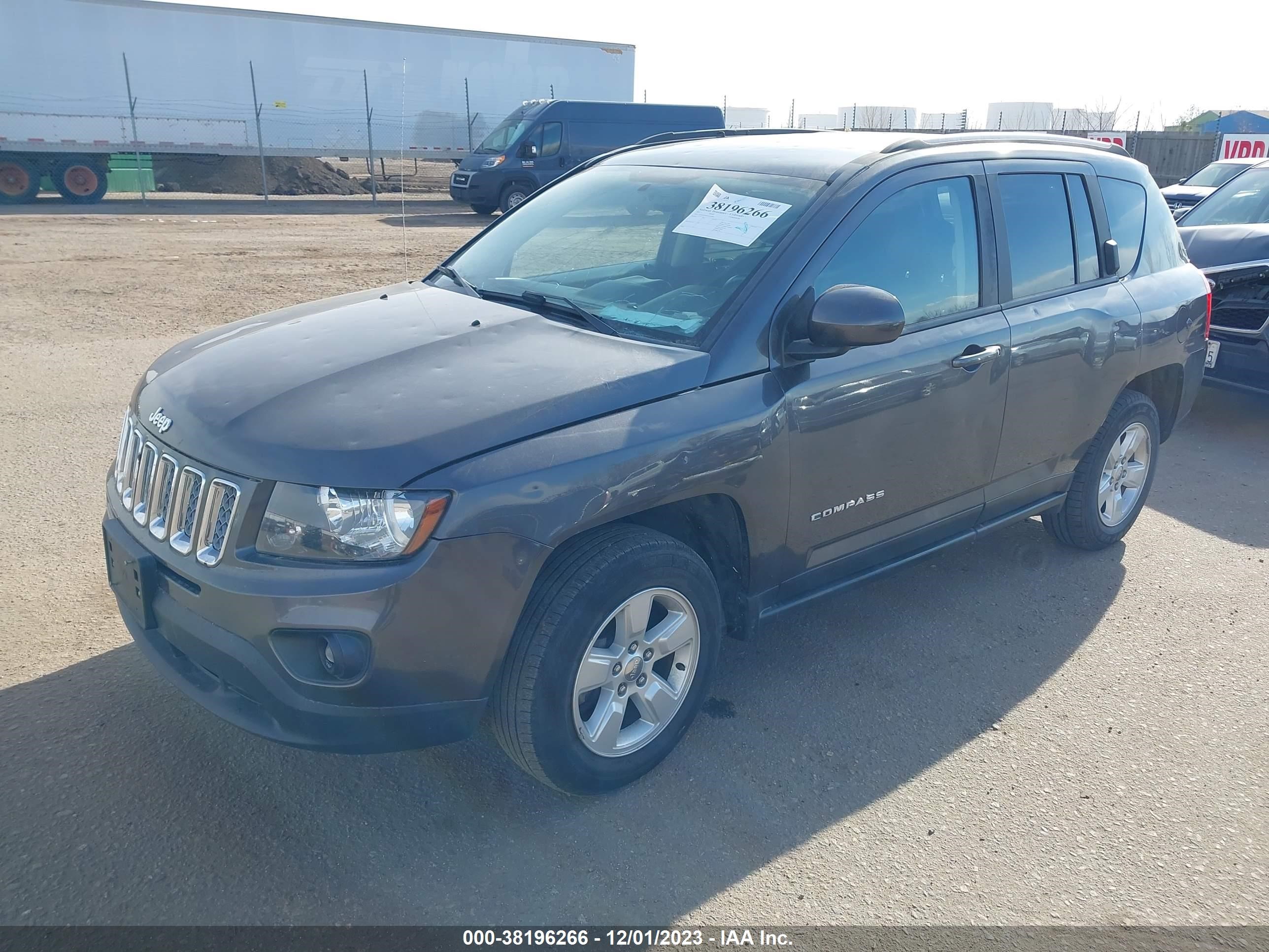 2017 Jeep Compass Latitude Fwd vin: 1C4NJCEBXHD163001