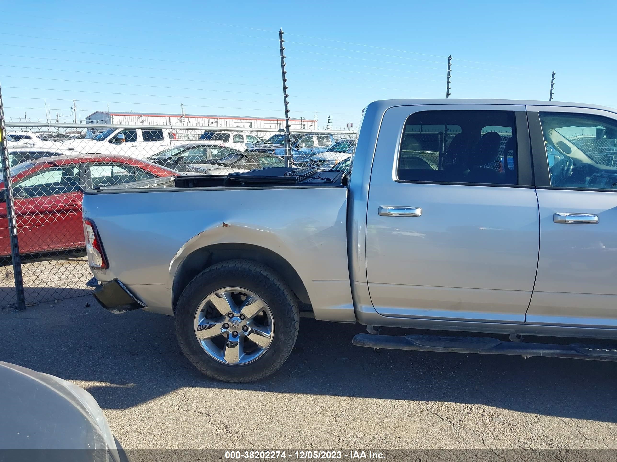 2017 Ram 1500 Big Horn 4X4 5'7" Box vin: 1C6RR7LT3HS721481