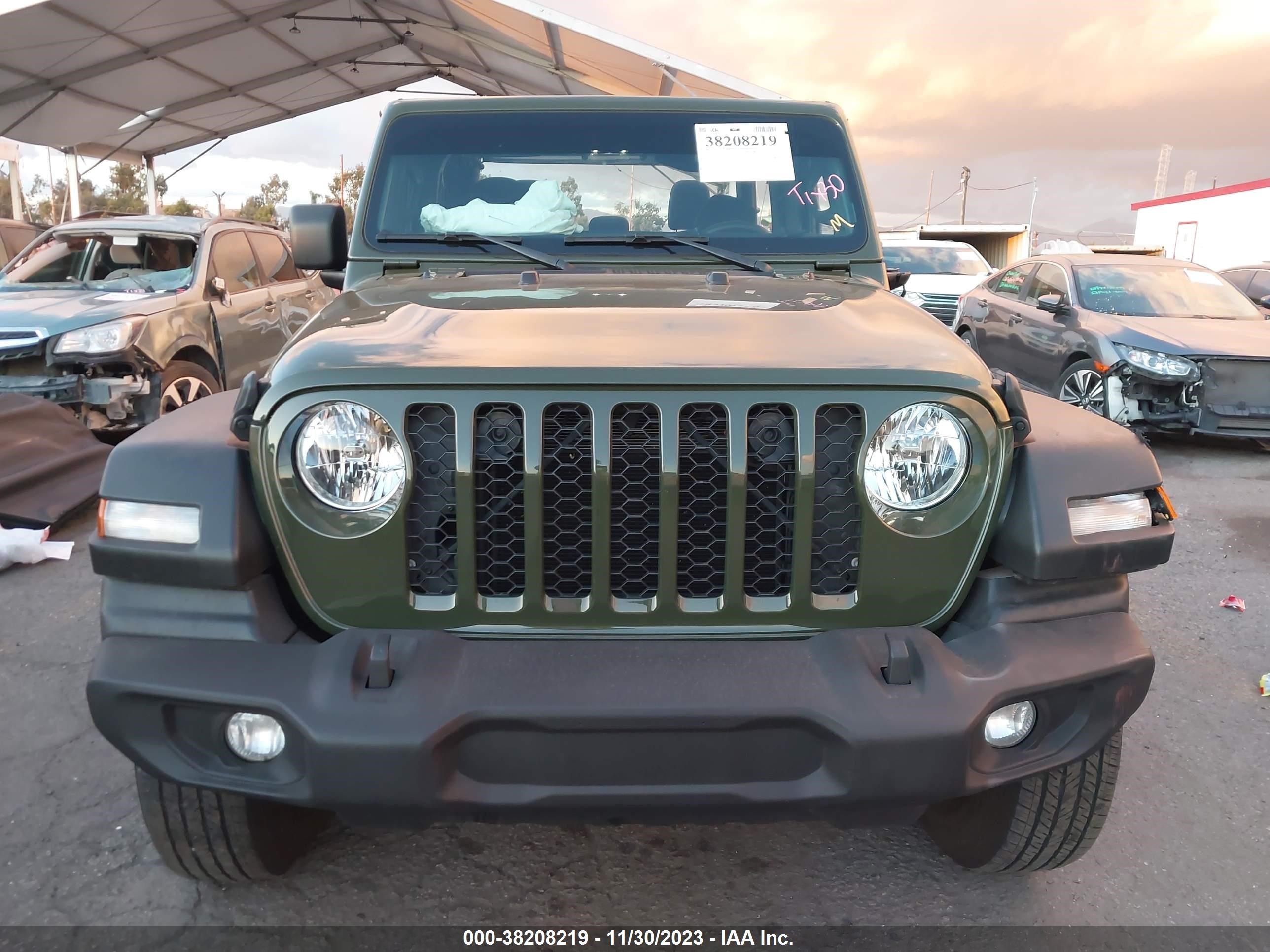 2022 Jeep Gladiator Sport 4X4 vin: 1C6HJTAG0NL125963