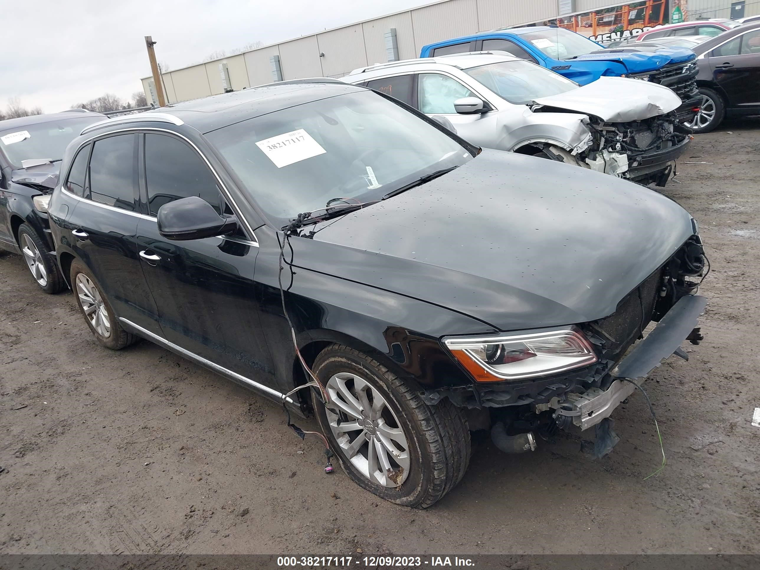 2015 Audi Q5 2.0T Premium vin: WA1LFBFP6FA138618