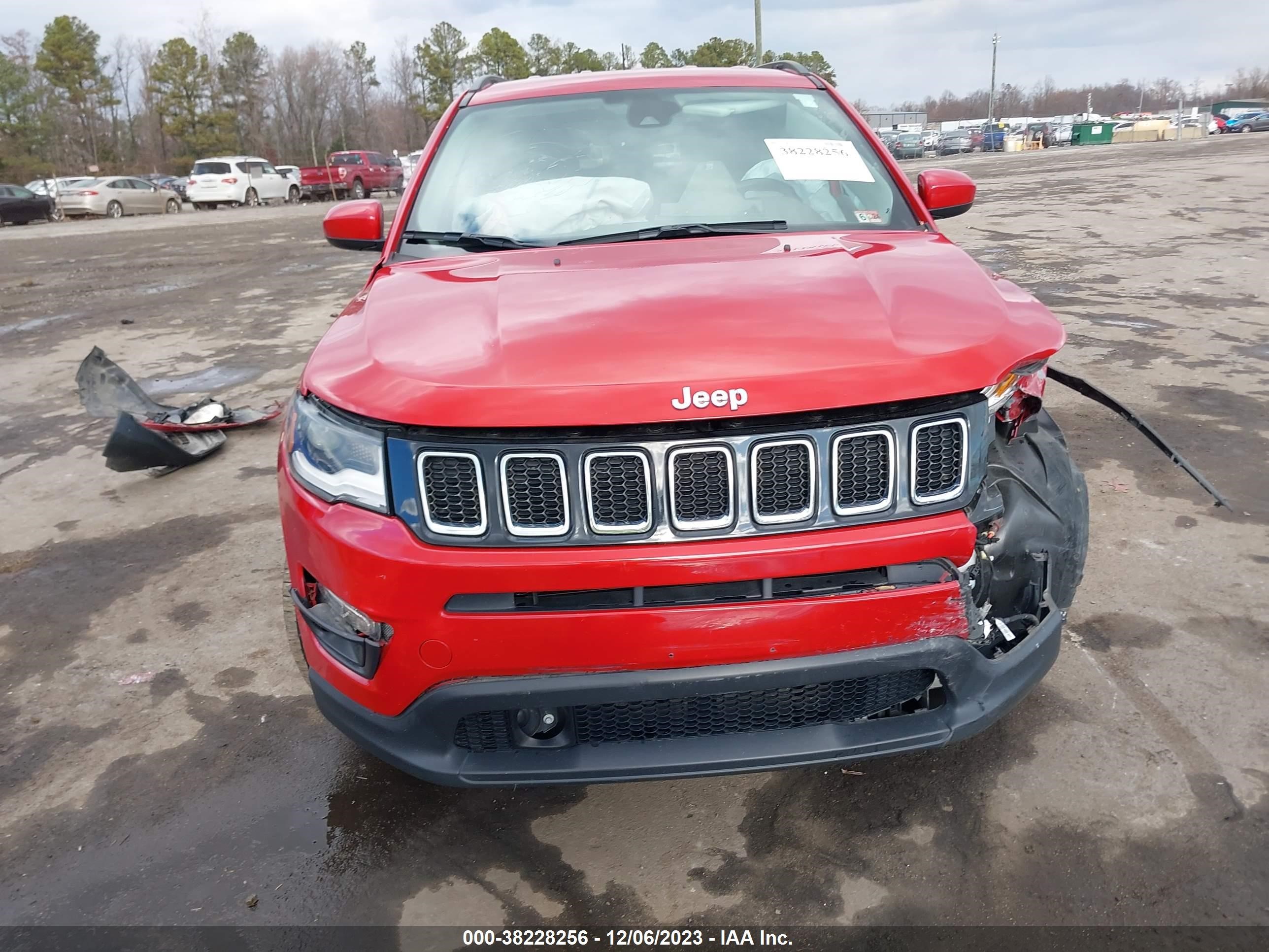 2020 Jeep Compass Latitude Fwd vin: 3C4NJCBB9LT218903