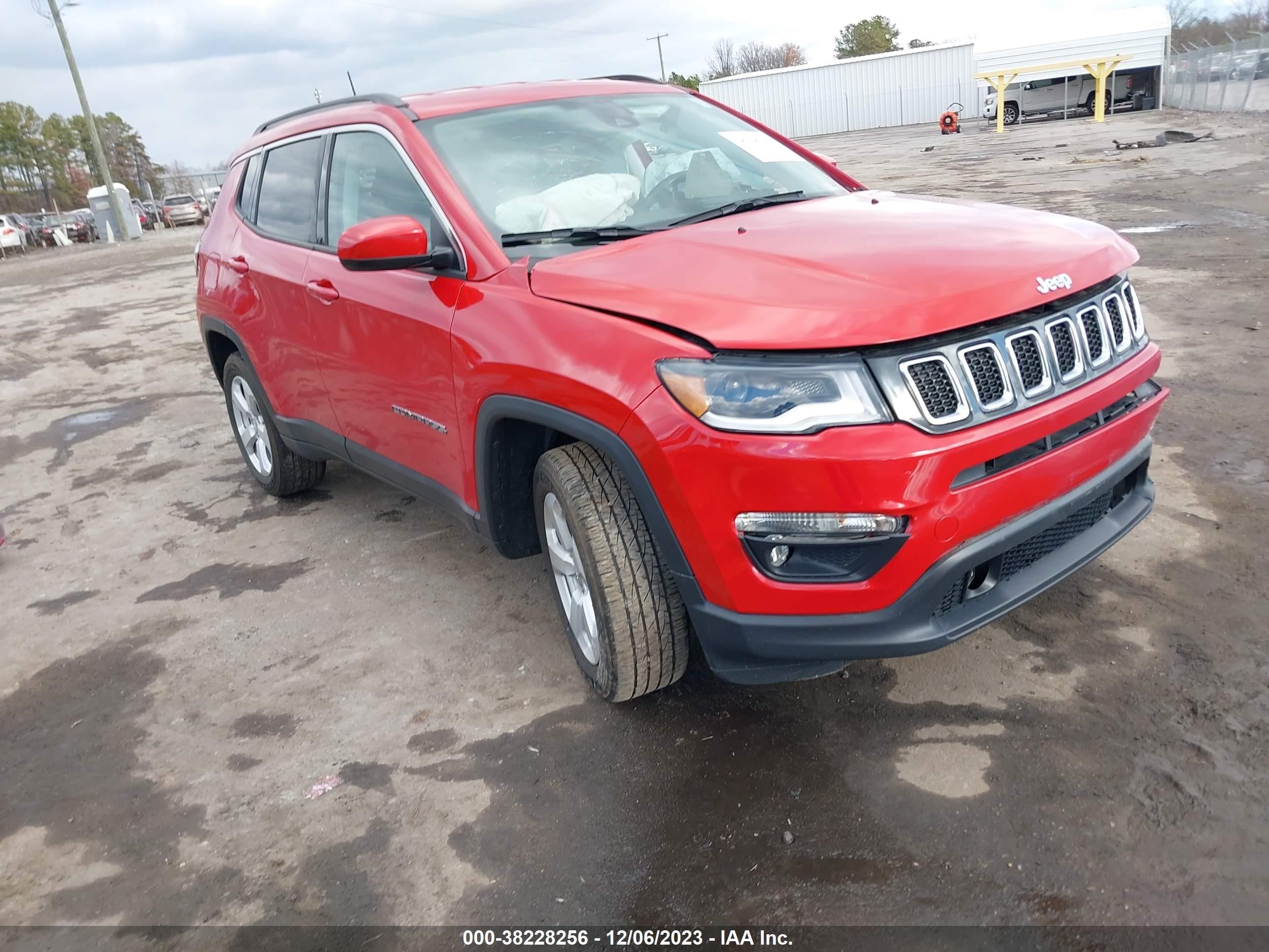 2020 Jeep Compass Latitude Fwd vin: 3C4NJCBB9LT218903