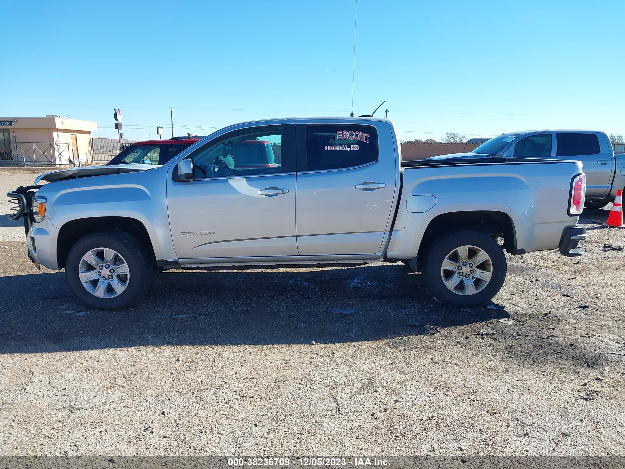 2018 GMC Canyon Sle vin: 1GTG5CEN5J1326572