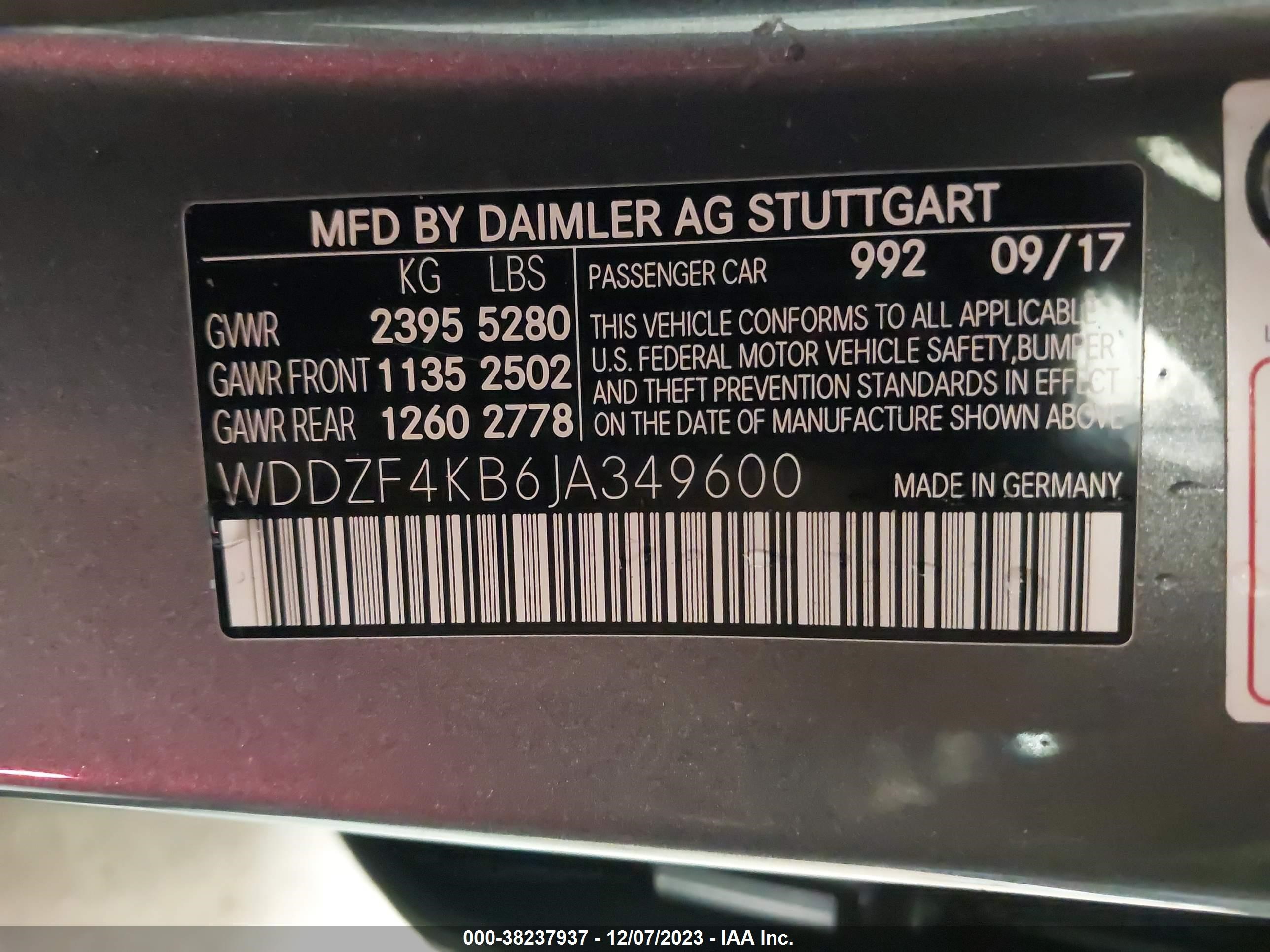 2018 Mercedes-Benz E 300 4Matic vin: WDDZF4KB6JA349600