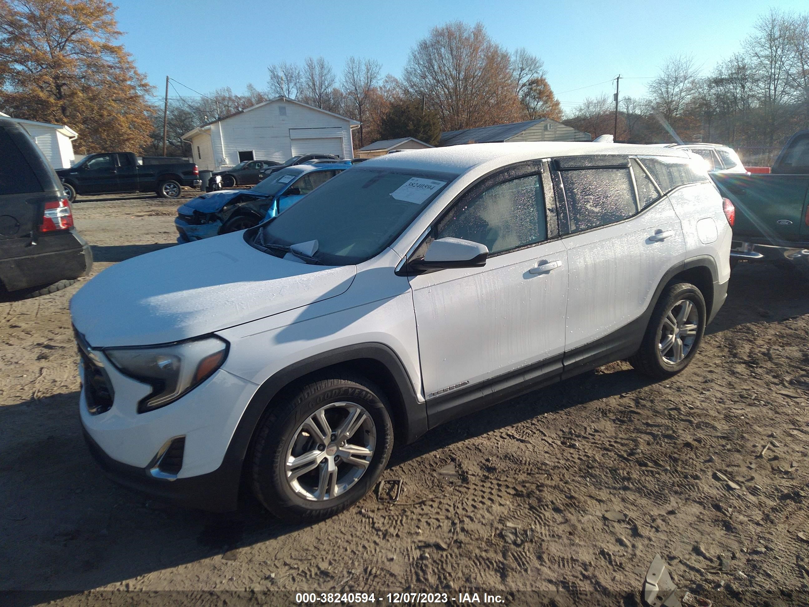 2018 GMC Terrain Sle vin: 3GKALMEV2JL302843