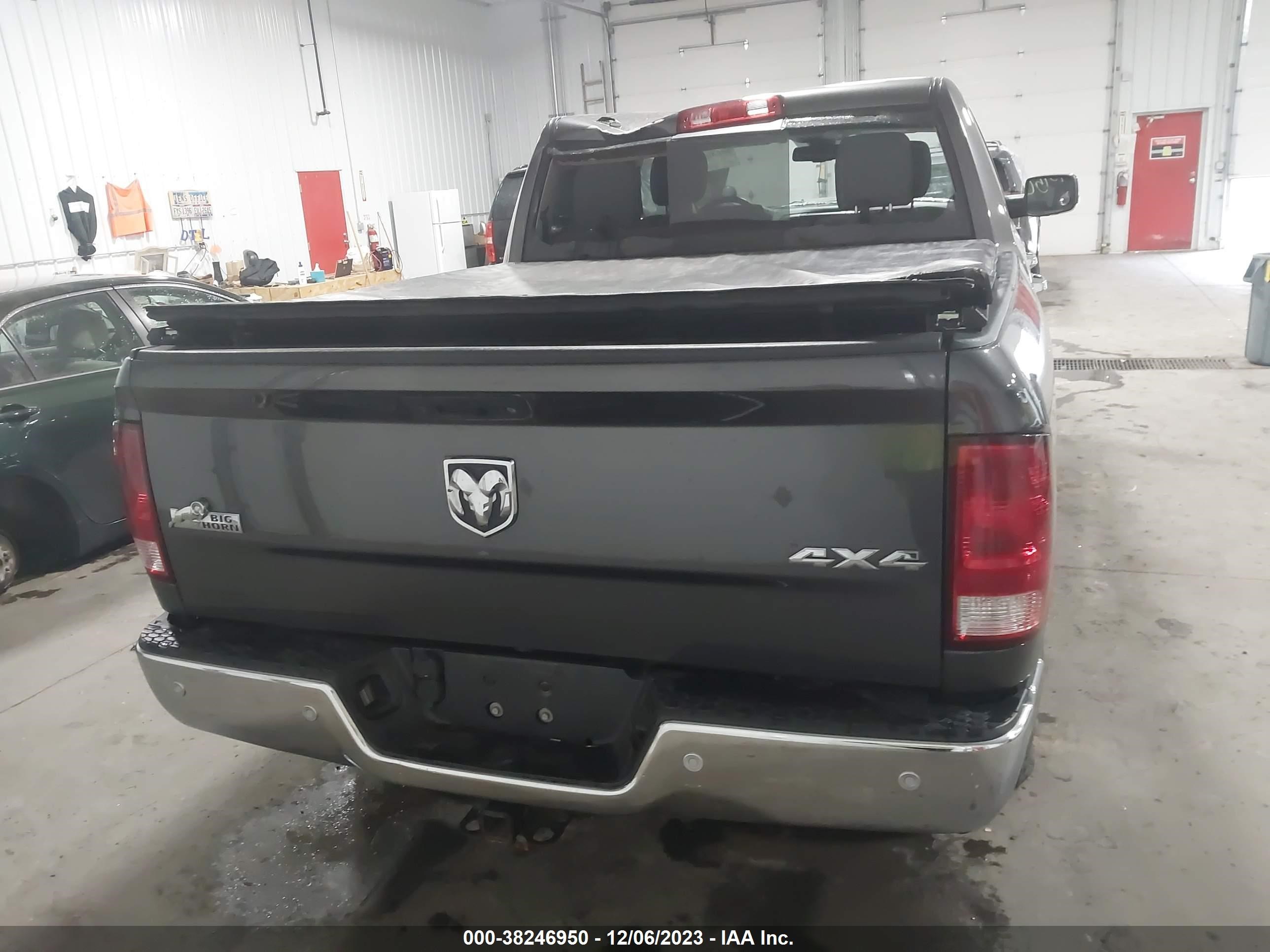 2017 Ram 1500 Big Horn 4X4 5'7" Box vin: 1C6RR7LG3HS681924