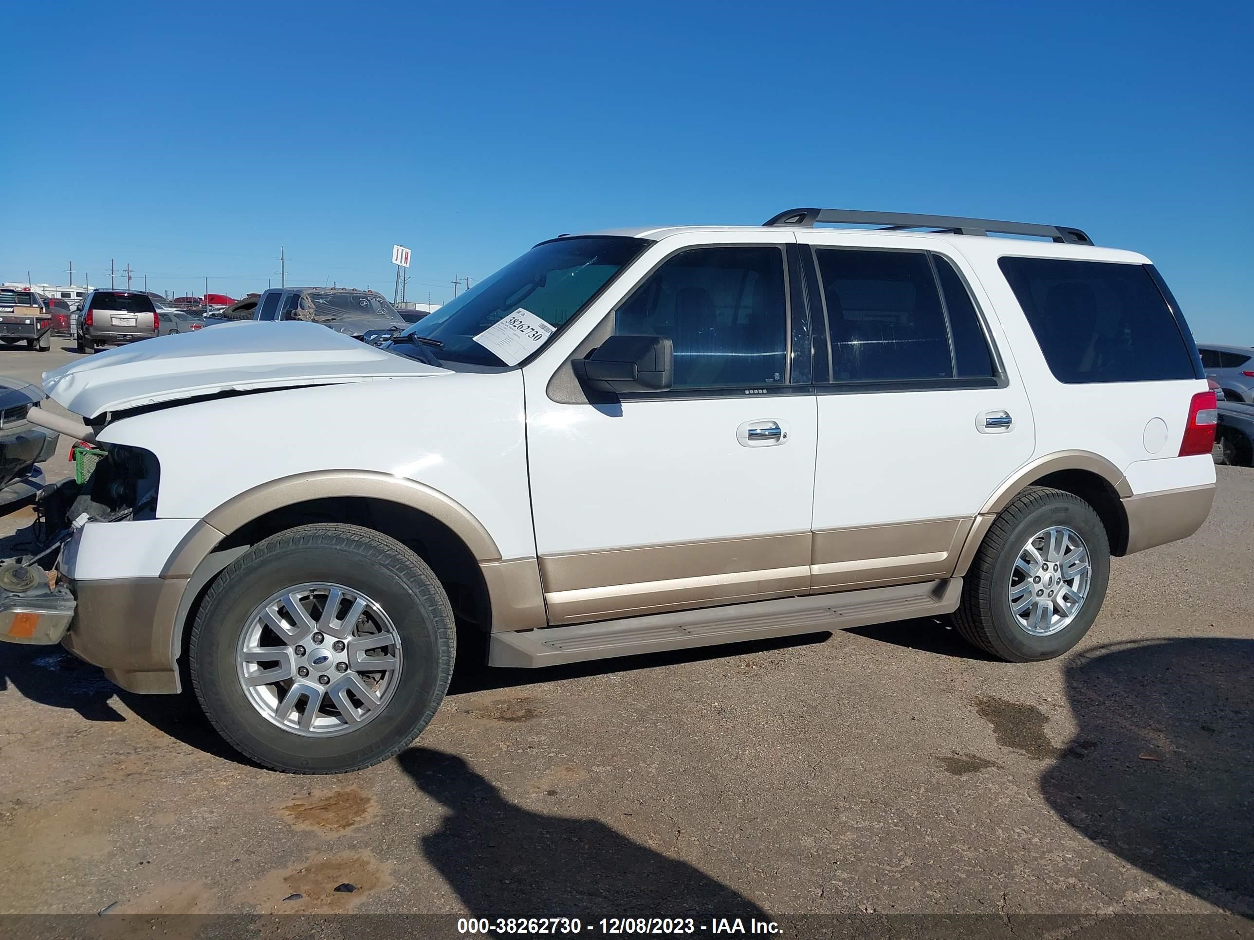 2014 Ford Expedition Xlt vin: 1FMJU1H5XEEF62671
