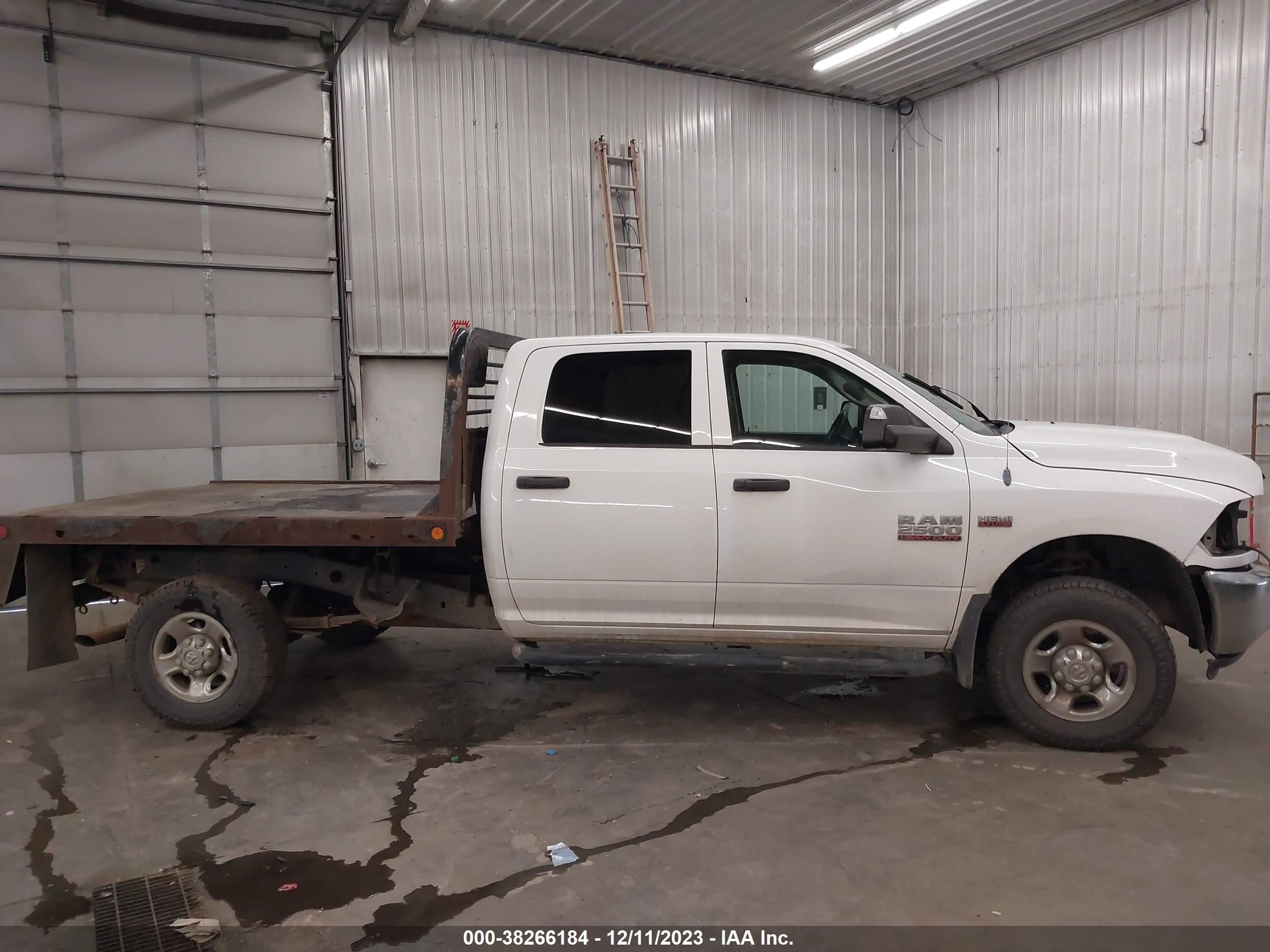 2013 Ram 2500 Tradesman vin: 3C6TR5HT4DG550325