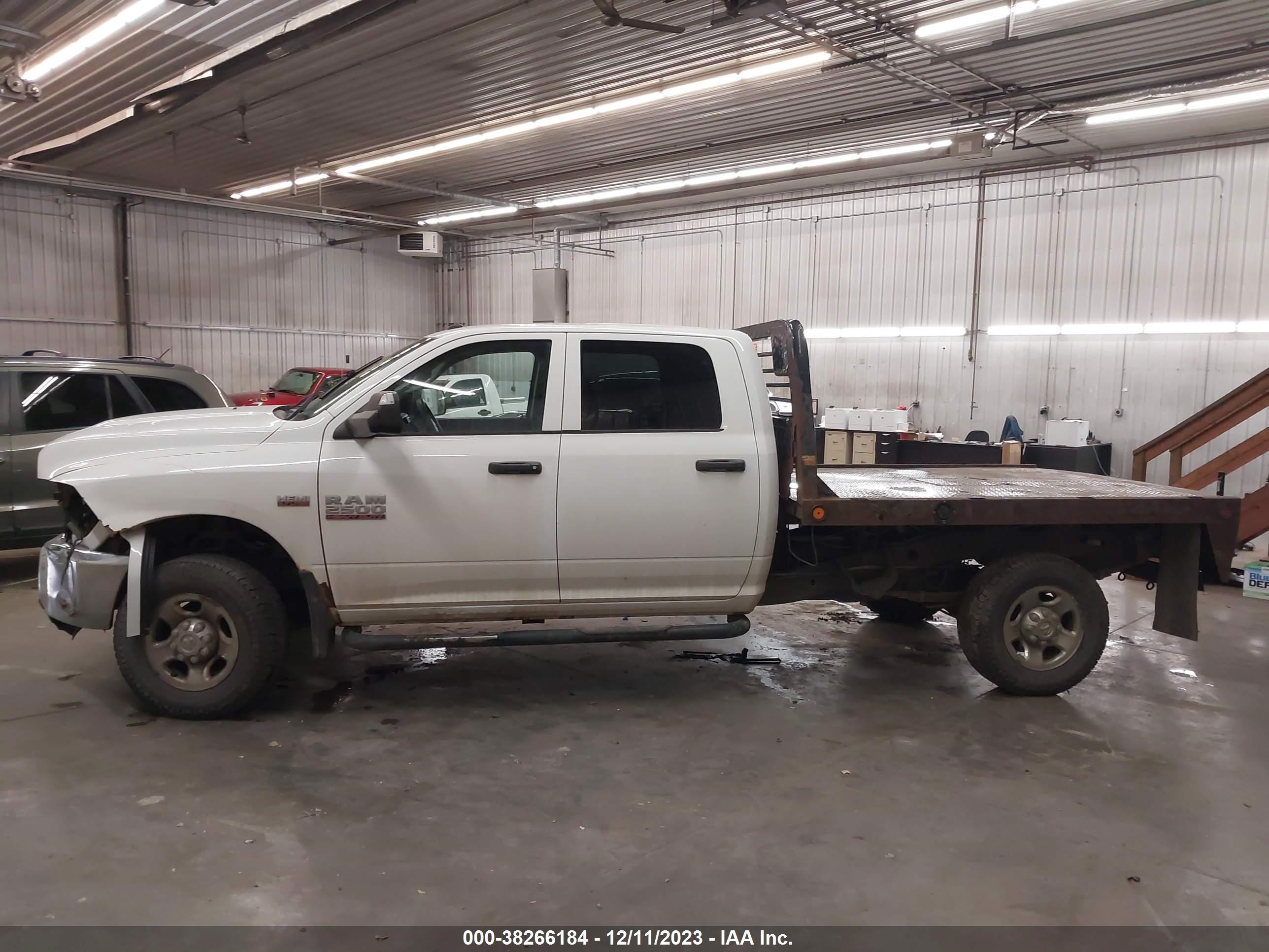 2013 Ram 2500 Tradesman vin: 3C6TR5HT4DG550325