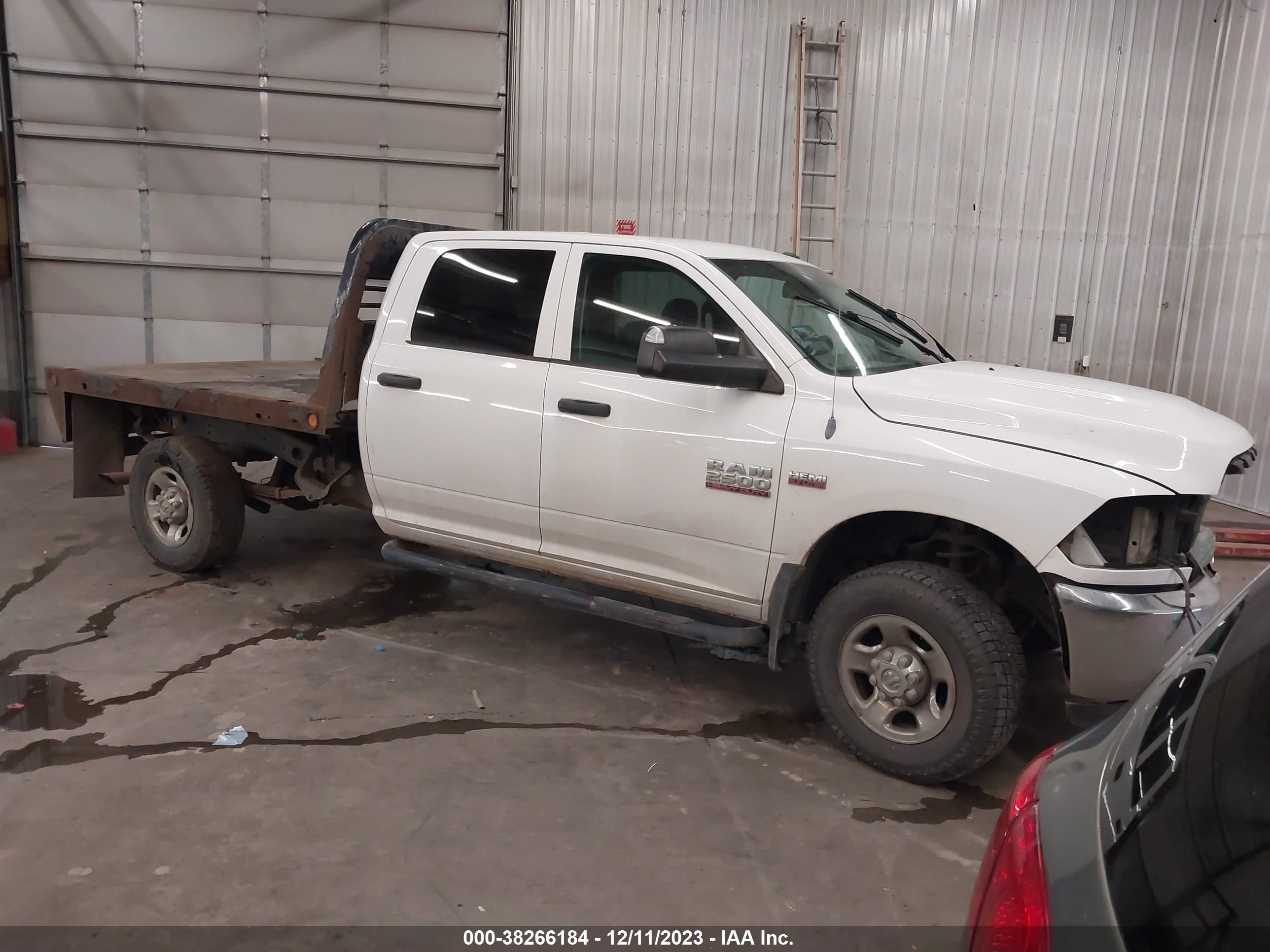 2013 Ram 2500 Tradesman vin: 3C6TR5HT4DG550325