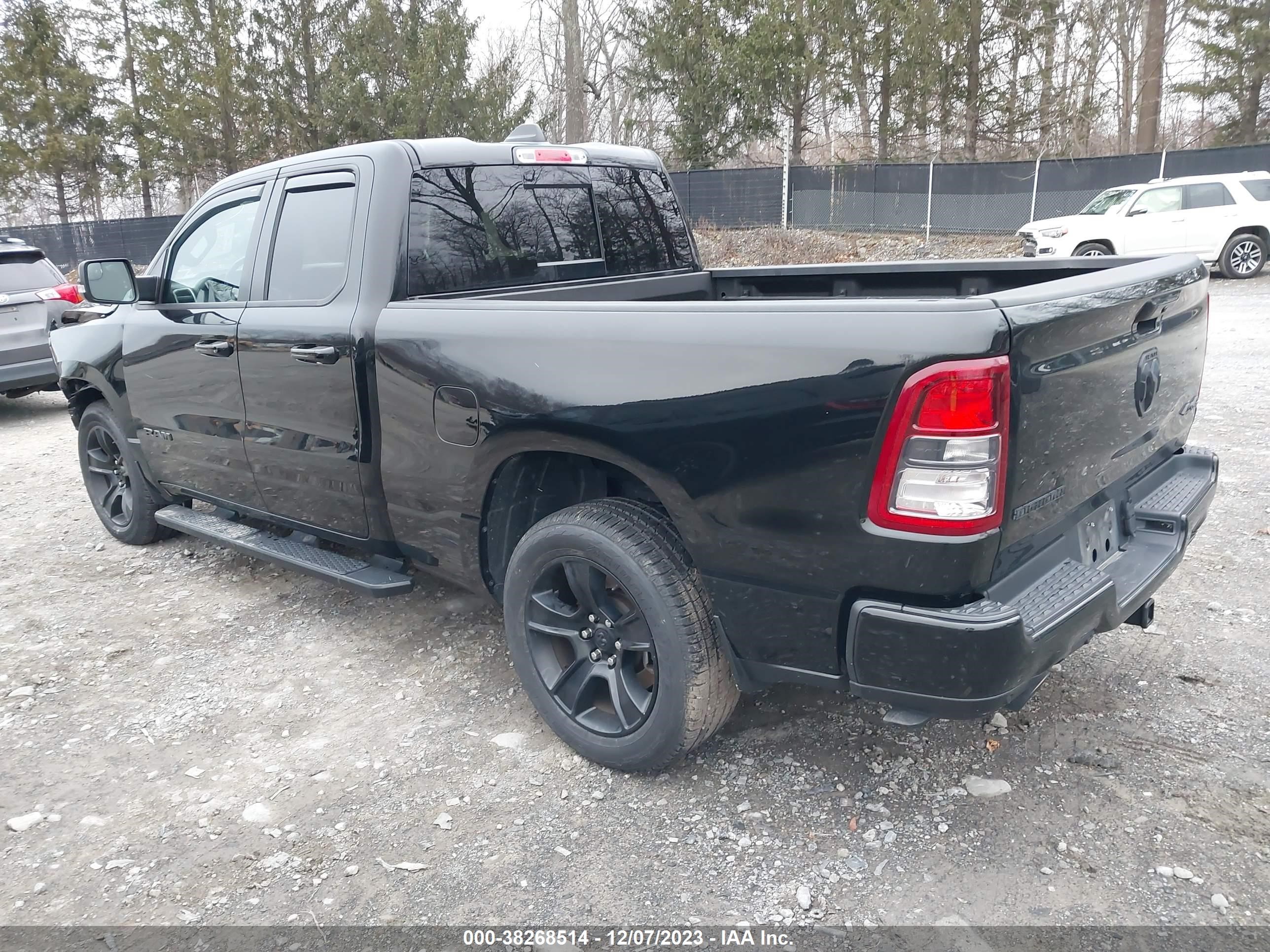 2021 Ram 1500 Big Horn 4X4 6'4" Box vin: 1C6SRFBT4MN821952