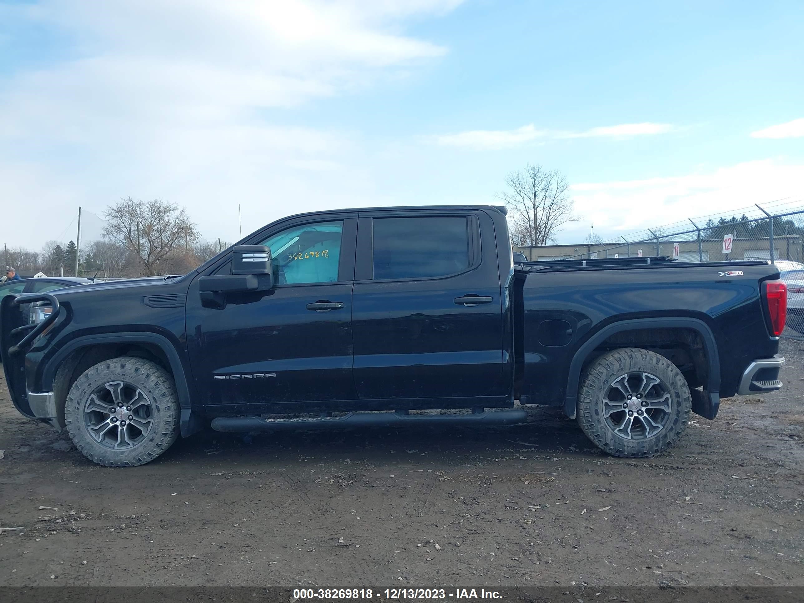 2020 GMC Sierra 1500 4Wd Short Box Sierra/4Wd Standard Box Sierra vin: 1GTU9AEF7LZ123014