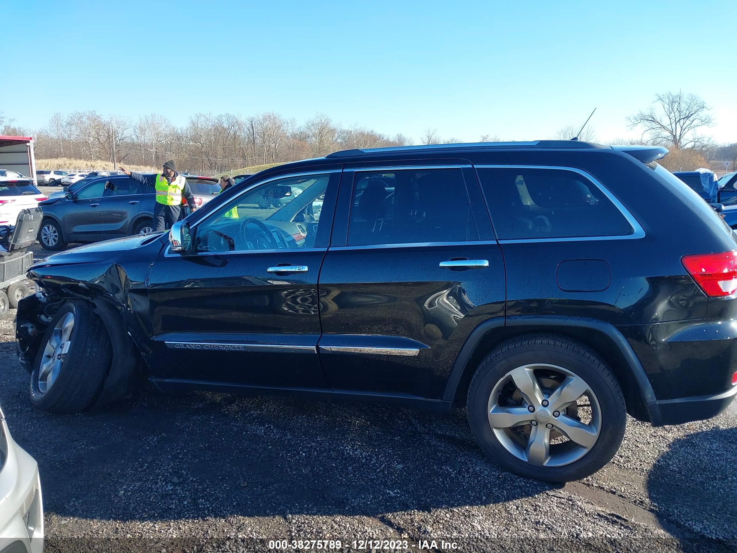 2013 Jeep Grand Cherokee Limited vin: 1C4RJFBT4DC657144