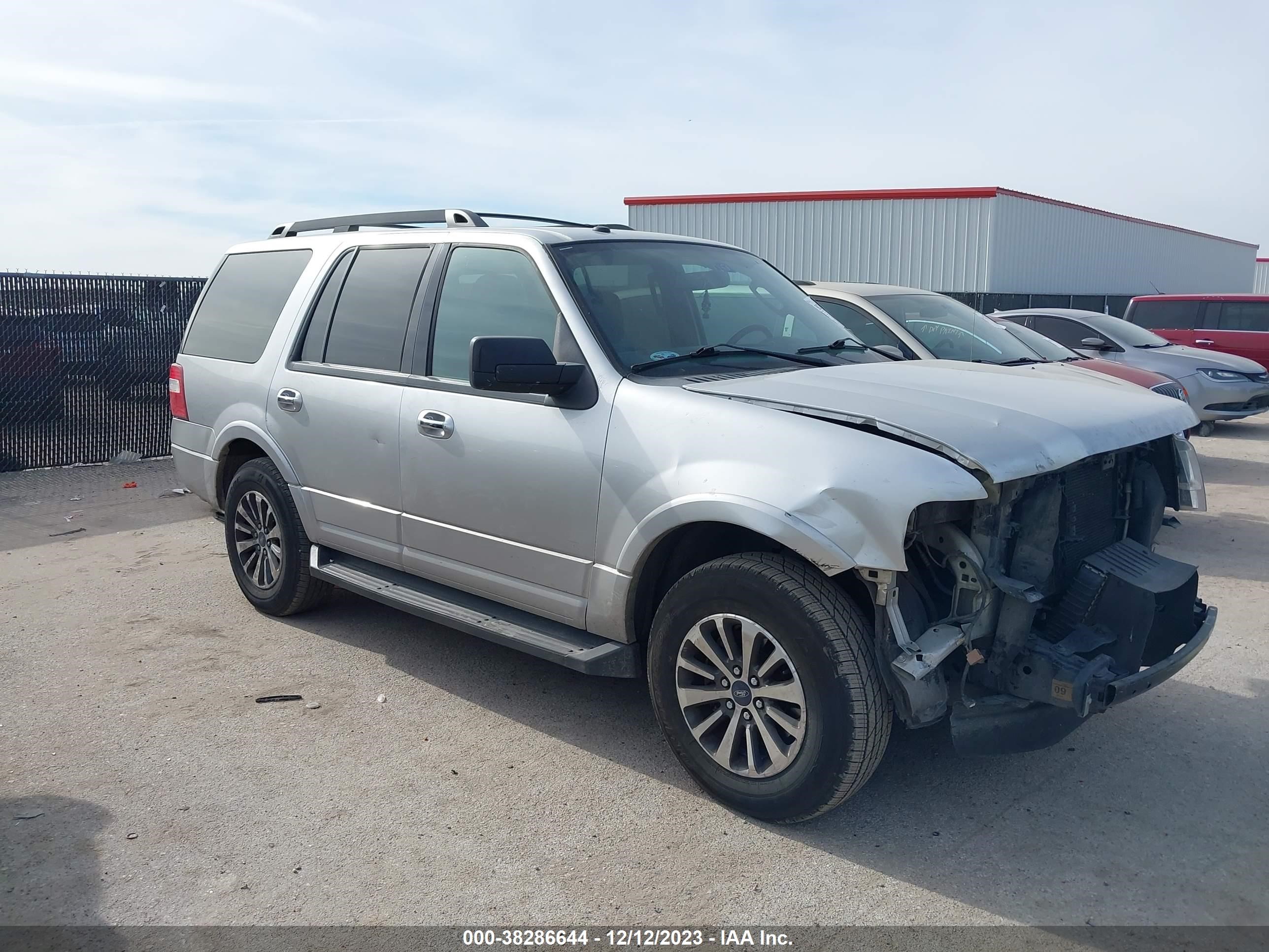 2017 Ford Expedition Xlt/King Ranch vin: 1FMJU1HT4HEA52674