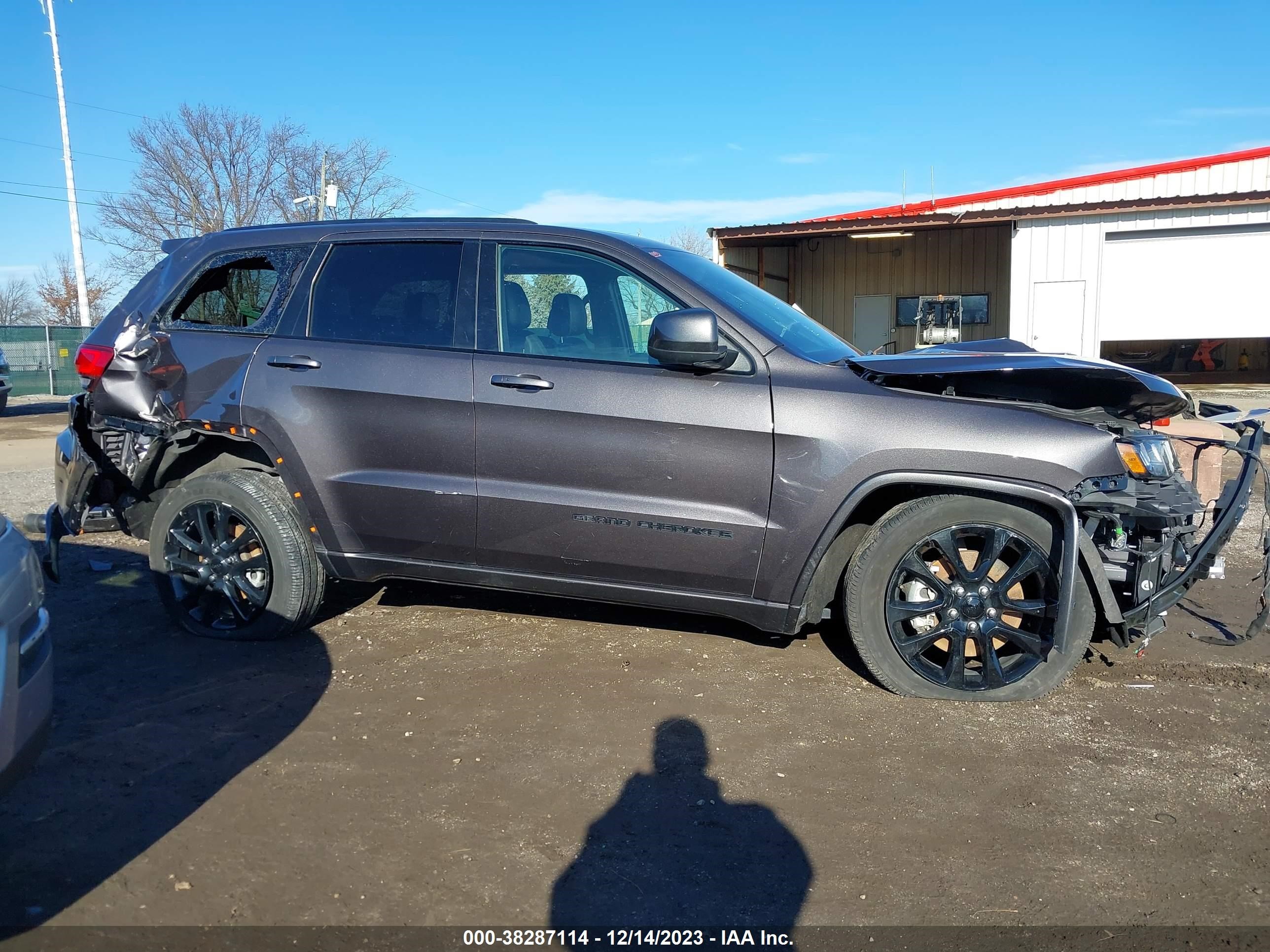 2021 Jeep Grand Cherokee Laredo X 4X4 vin: 1C4RJFAG3MC863303