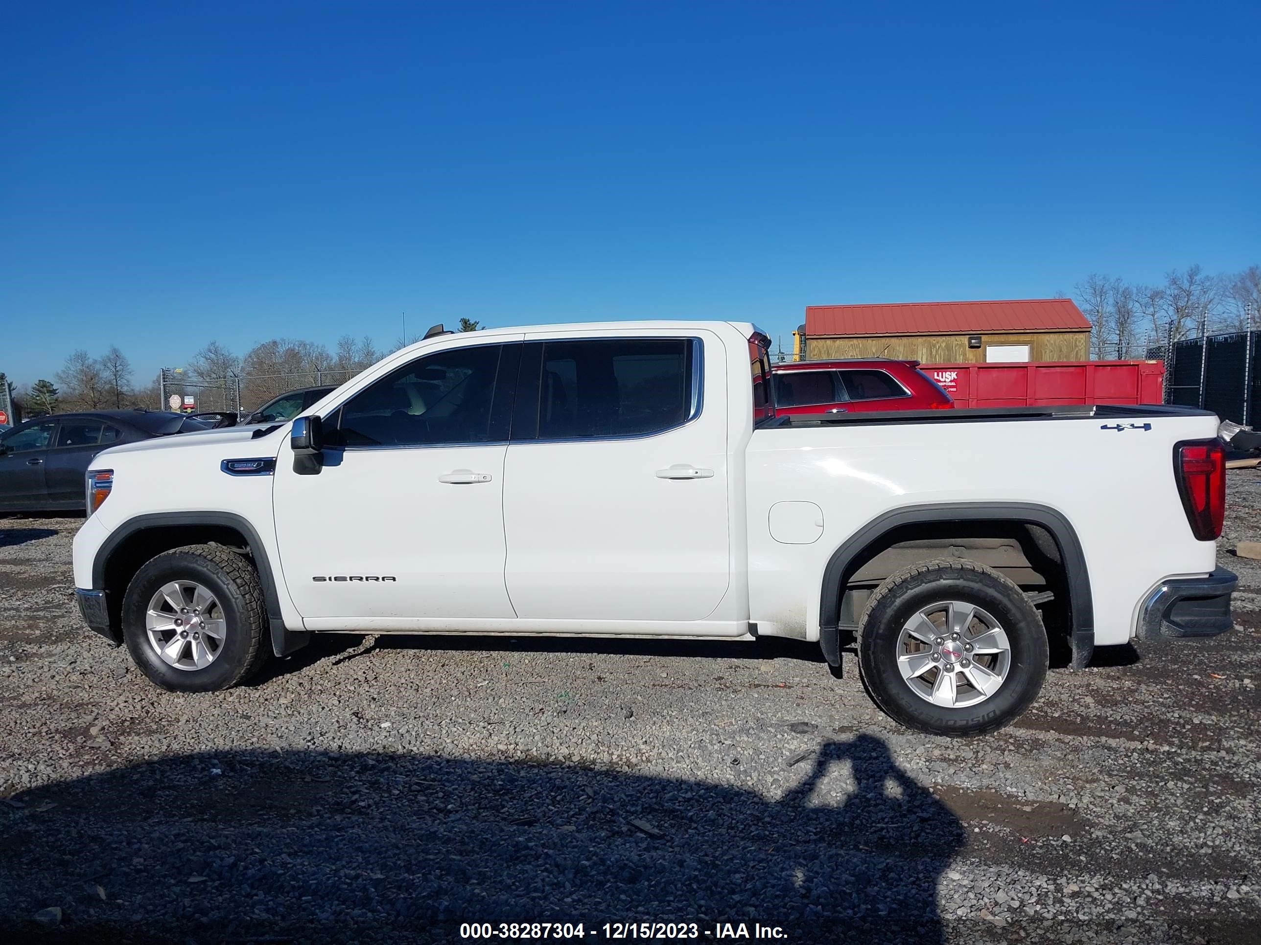 2020 GMC Sierra 1500 4Wd Short Box Sle vin: 3GTU9BET3LG341480