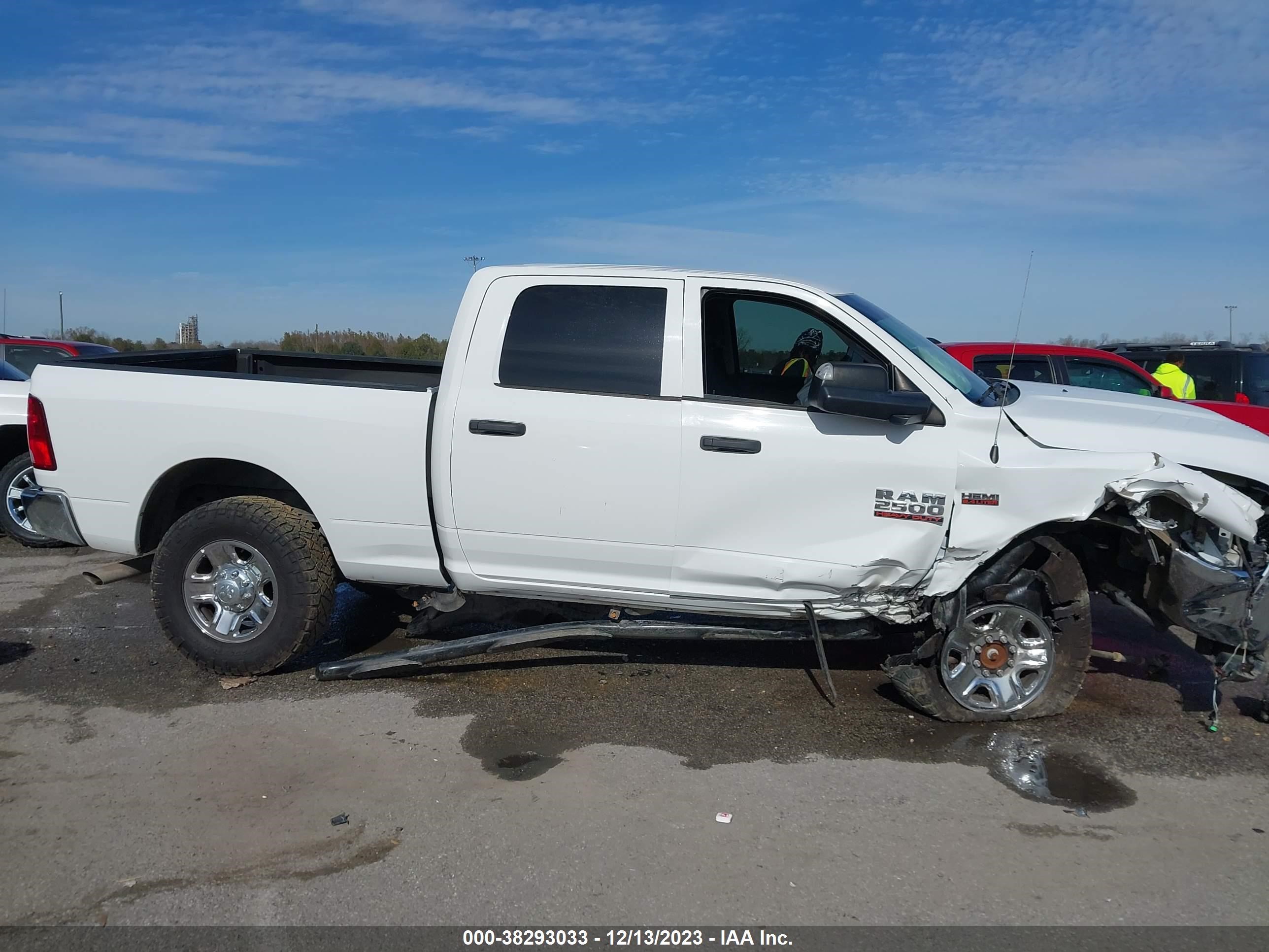 2018 Ram 2500 Tradesman 4X4 6'4 Box vin: 3C6UR5CJ5JG282827