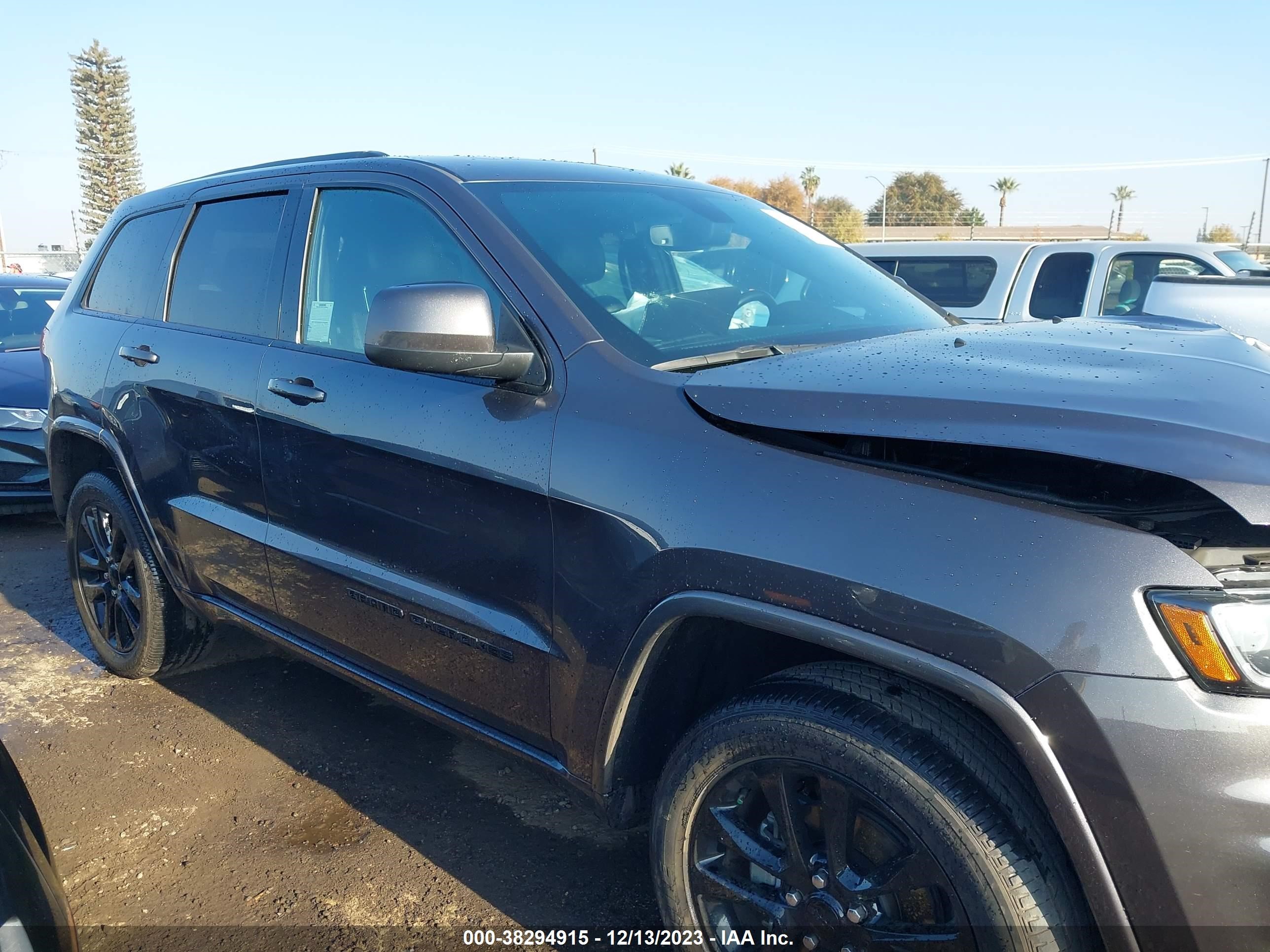 2020 Jeep Grand Cherokee Altitude 4X4 vin: 1C4RJFAG2LC334682