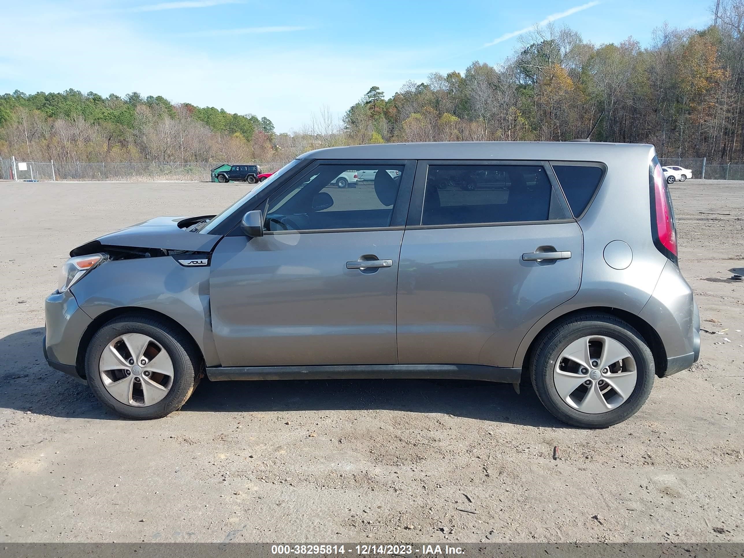 2015 Kia Soul vin: KNDJN2A22F7209001