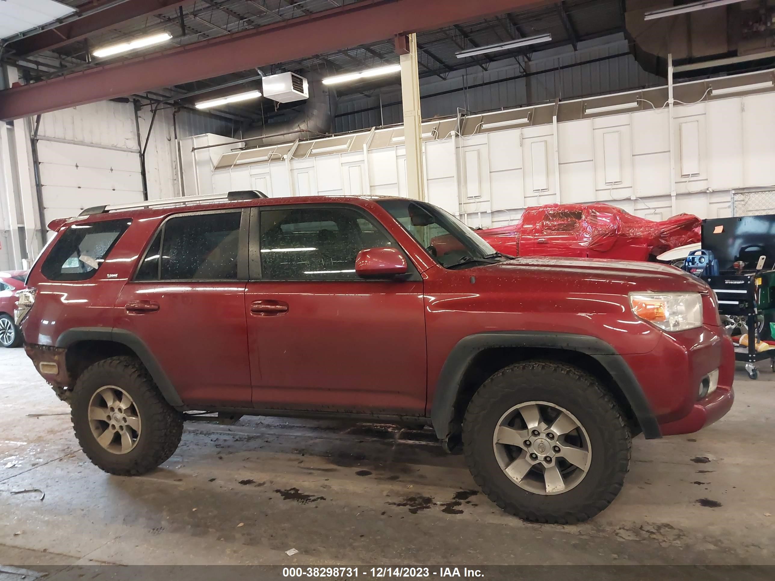 2013 Toyota 4Runner Trail vin: JTEBU5JR6D5119375