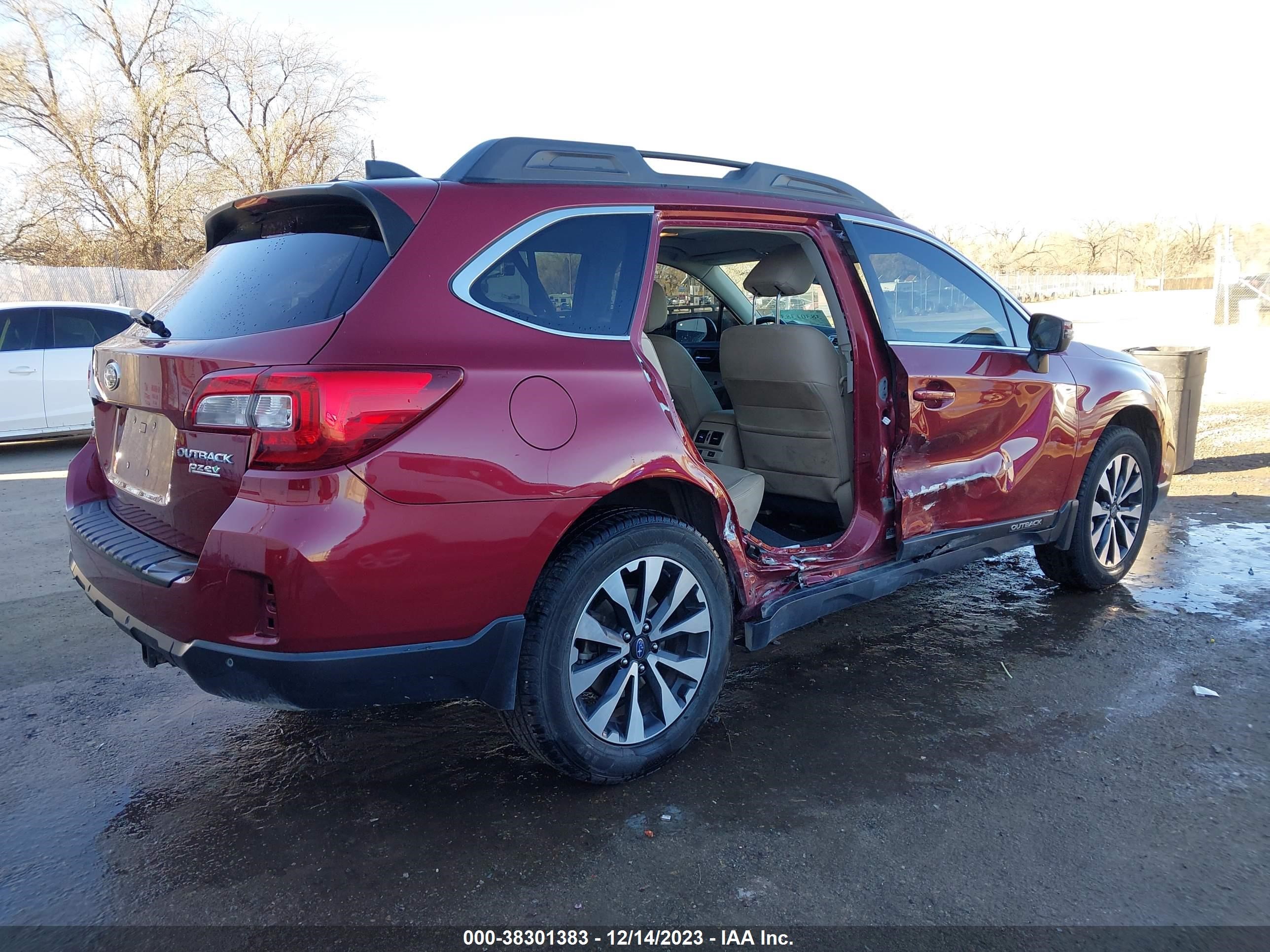 2017 Subaru Outback 2.5I Limited vin: 4S4BSANC2H3414284