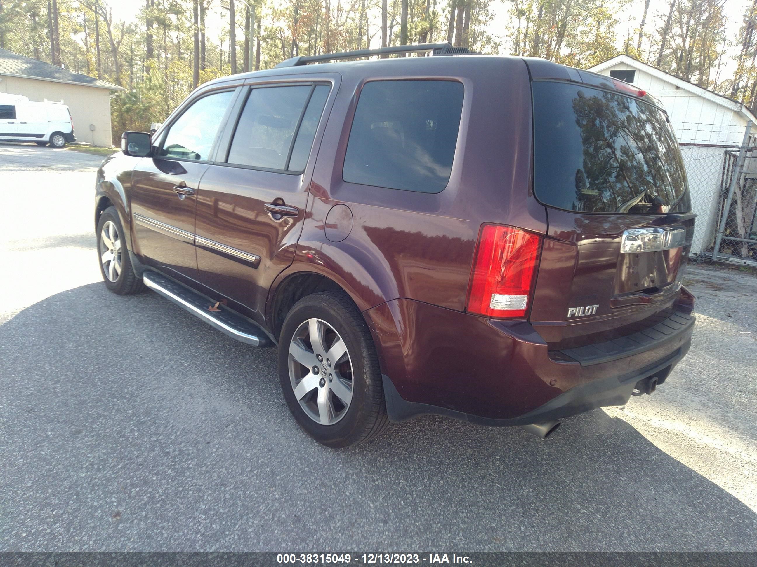 2012 Honda Pilot Touring vin: 5FNYF4H9XCB011377