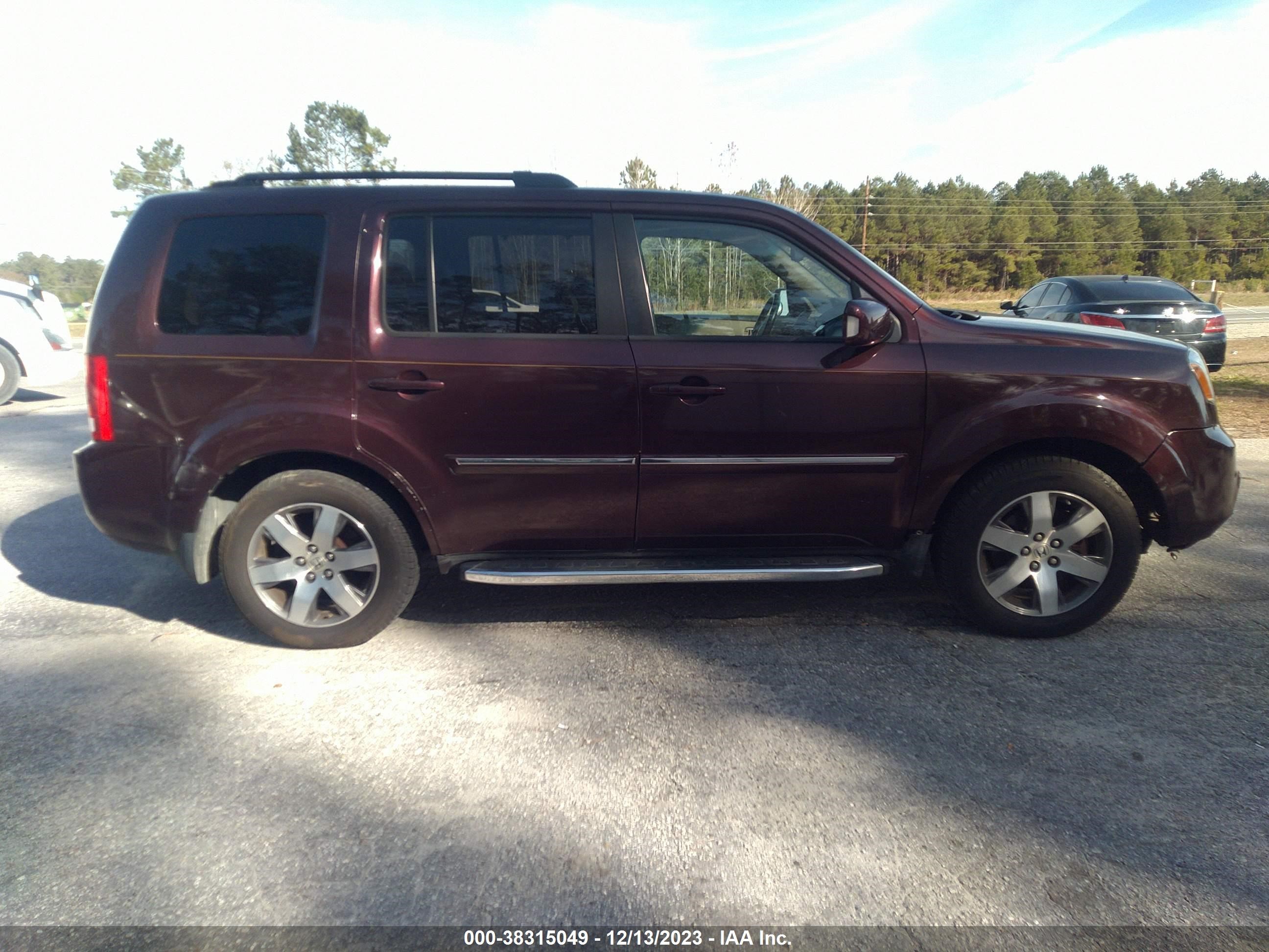 2012 Honda Pilot Touring vin: 5FNYF4H9XCB011377