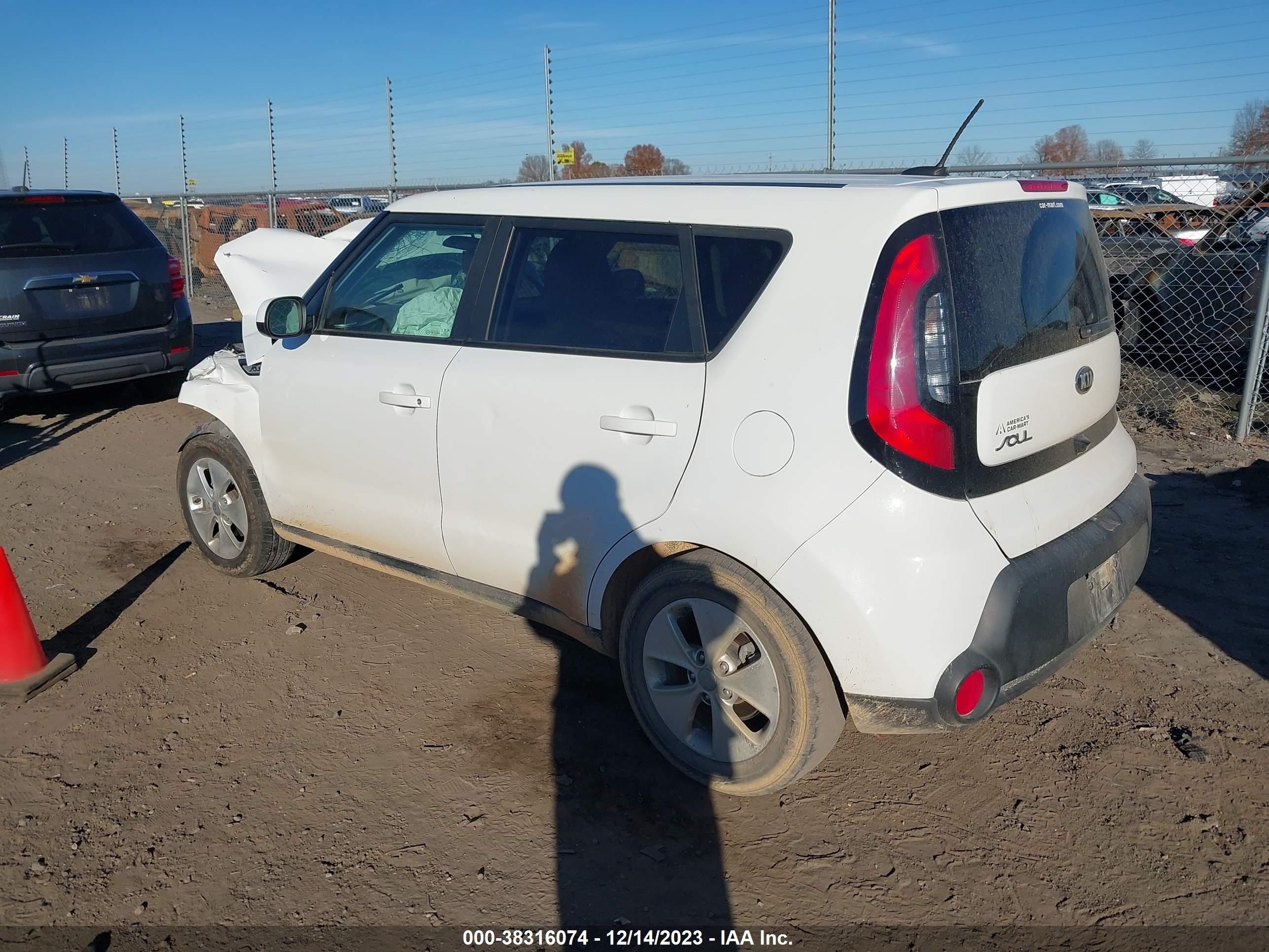 2016 Kia Soul vin: KNDJN2A29G7329721