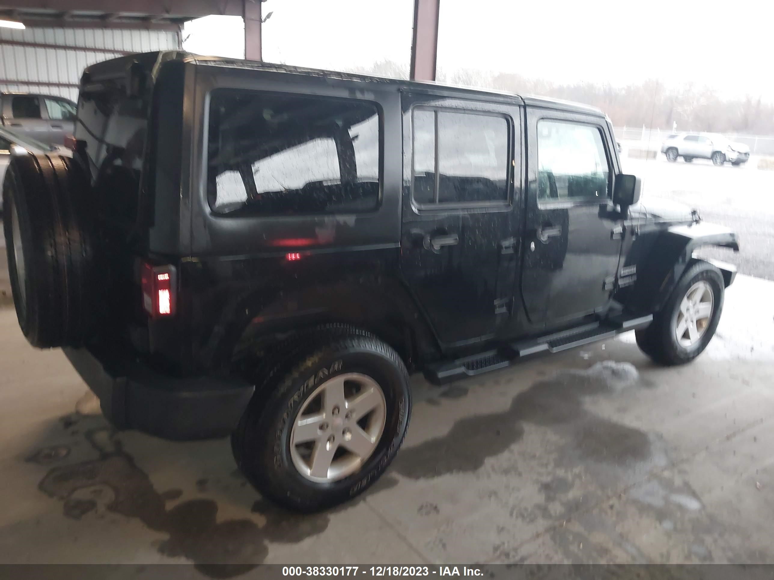 2016 Jeep Wrangler Unlimited Sport vin: 1C4BJWDG5GL310511