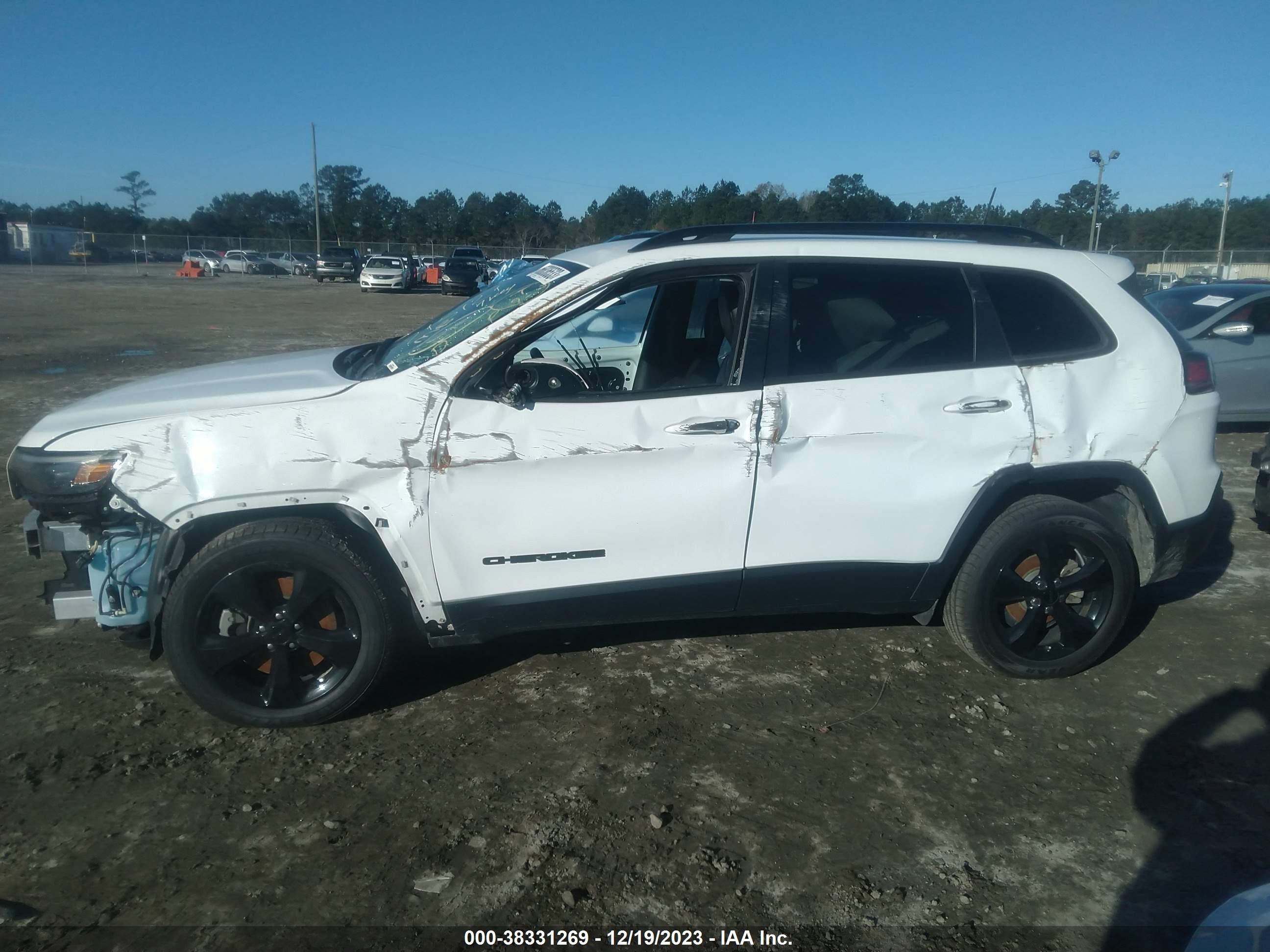 2021 Jeep Cherokee Altitude Fwd vin: 1C4PJLLBXMD215121