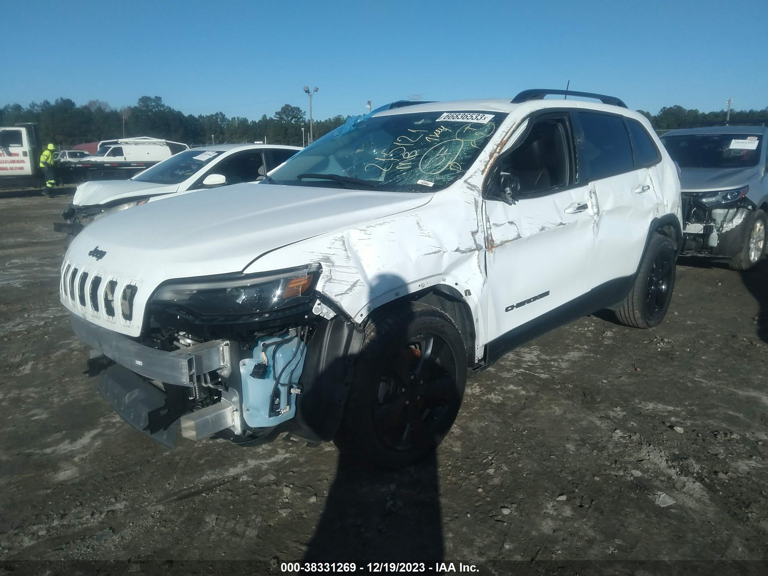 2021 Jeep Cherokee Altitude Fwd vin: 1C4PJLLBXMD215121