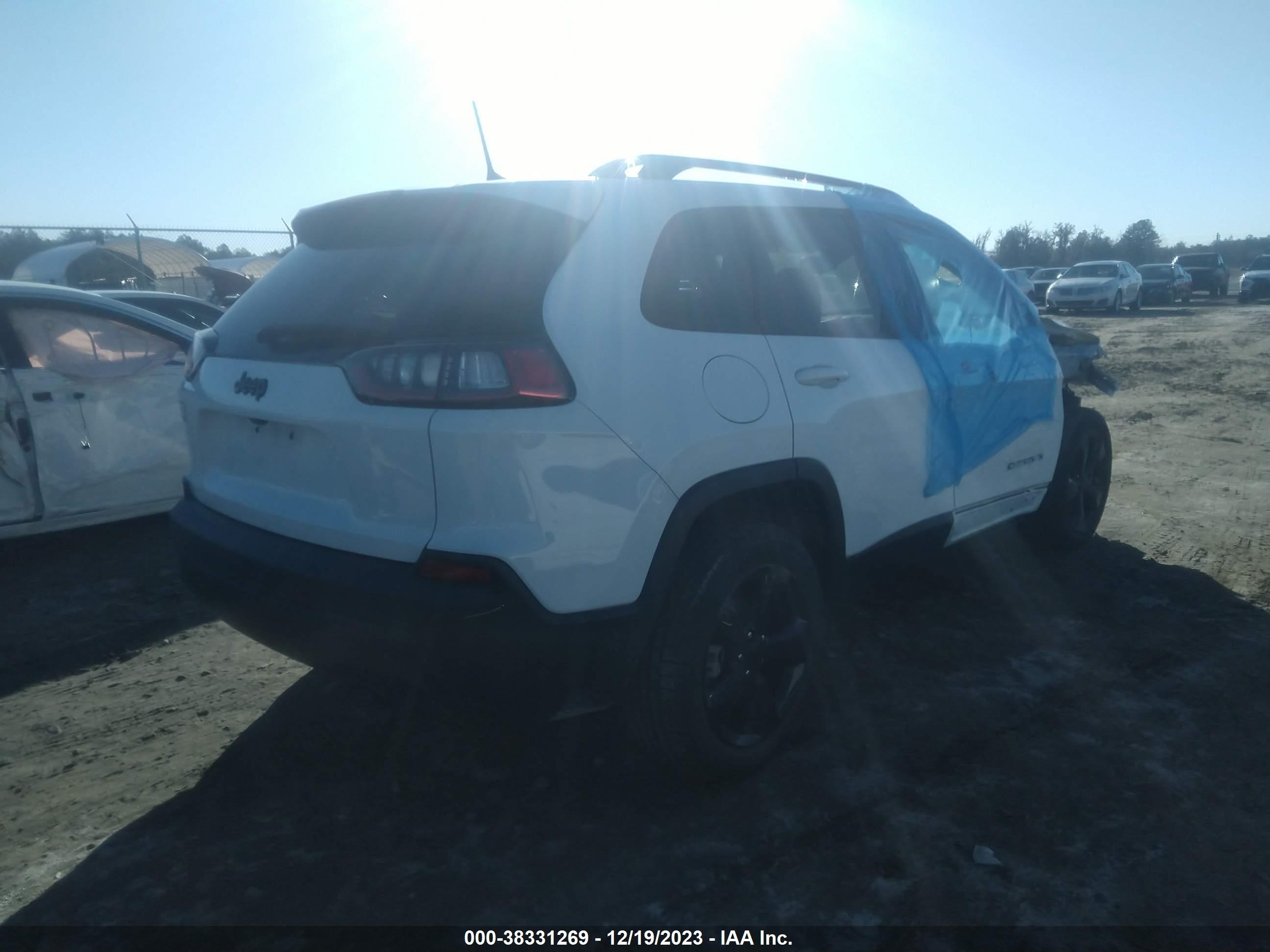 2021 Jeep Cherokee Altitude Fwd vin: 1C4PJLLBXMD215121