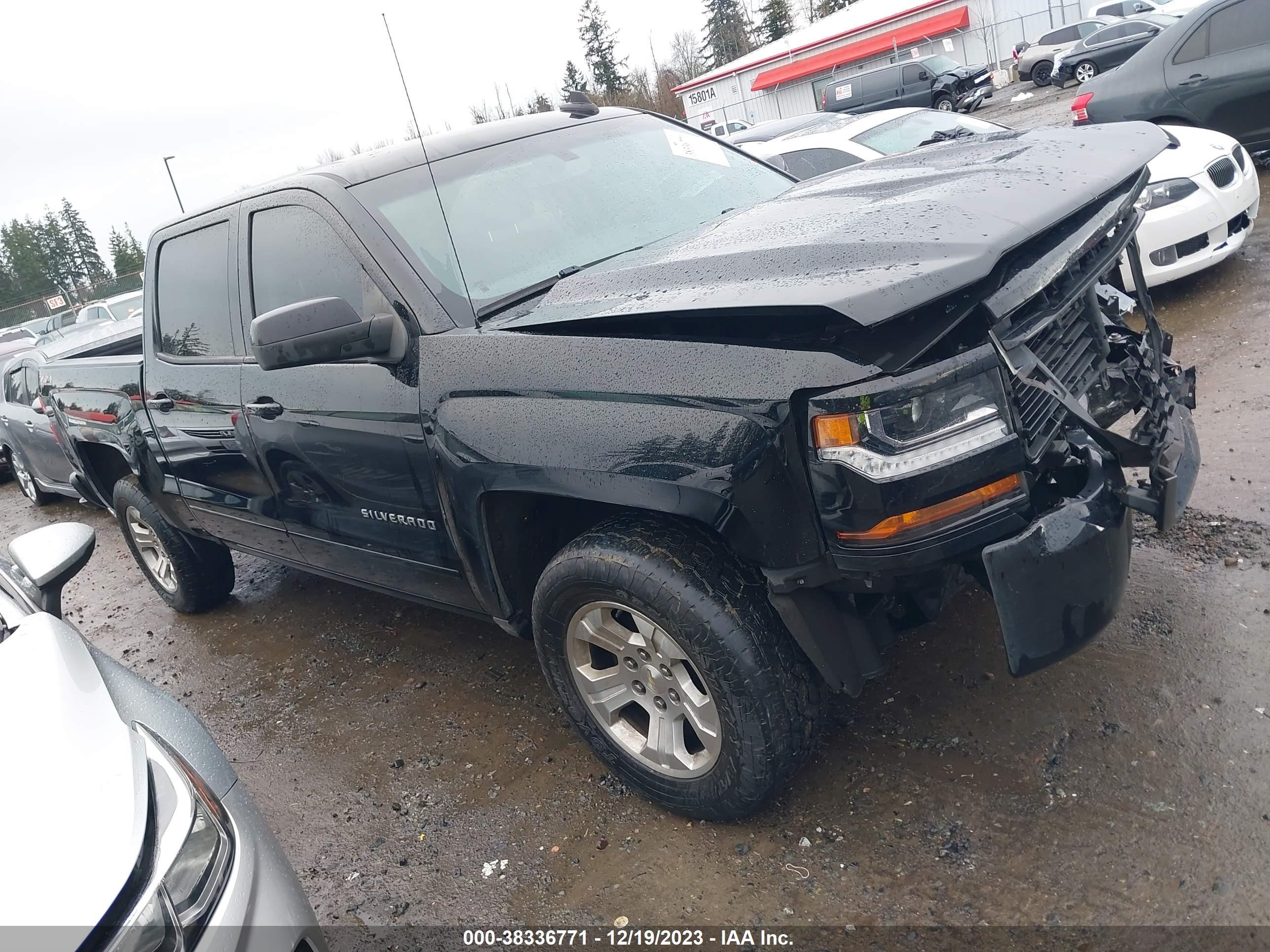 2018 Chevrolet Silverado 1500 2Lt vin: 3GCUKRECXJG411860