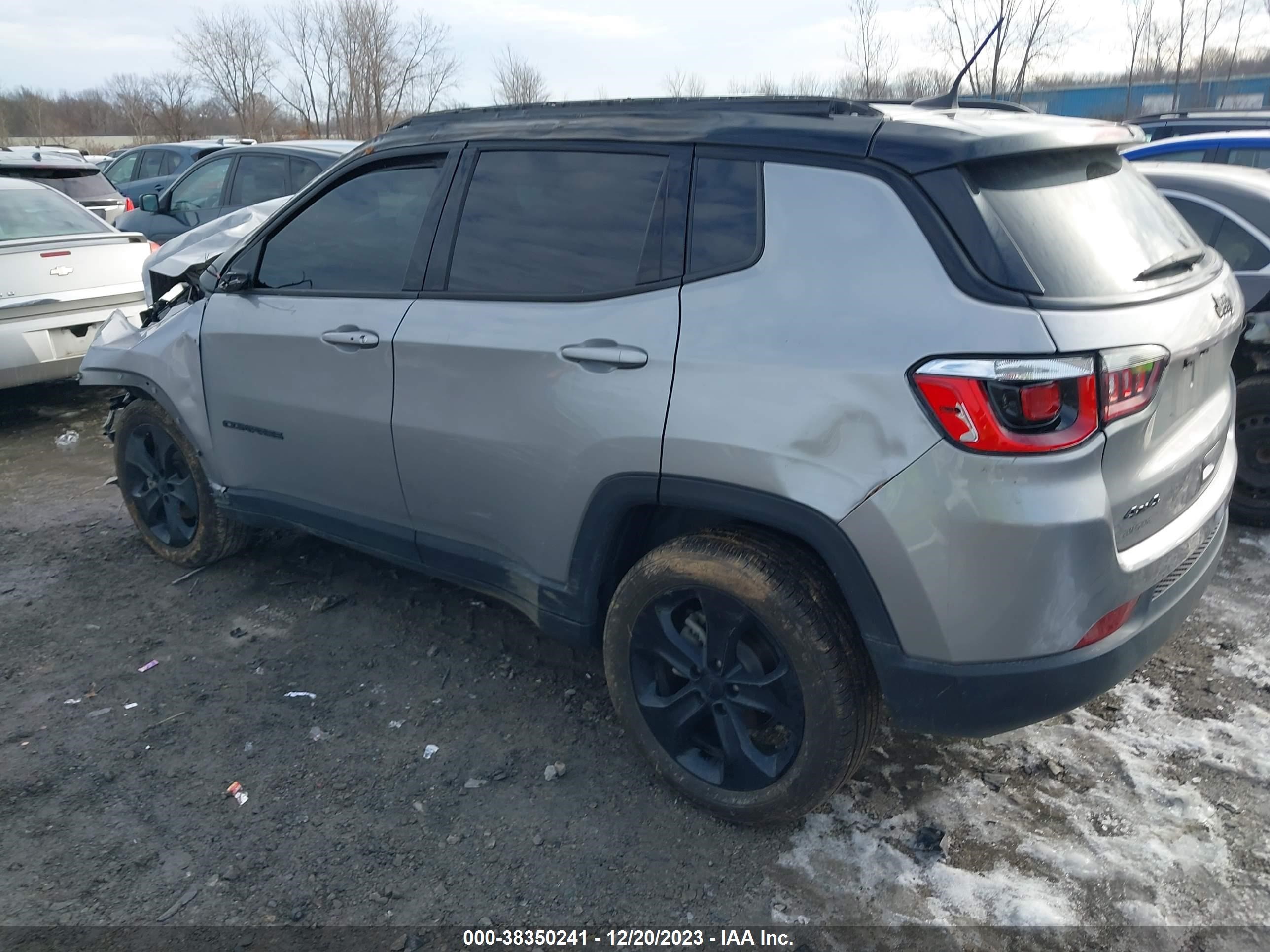 2020 Jeep Compass Altitude 4X4 vin: 3C4NJDBB3LT115207