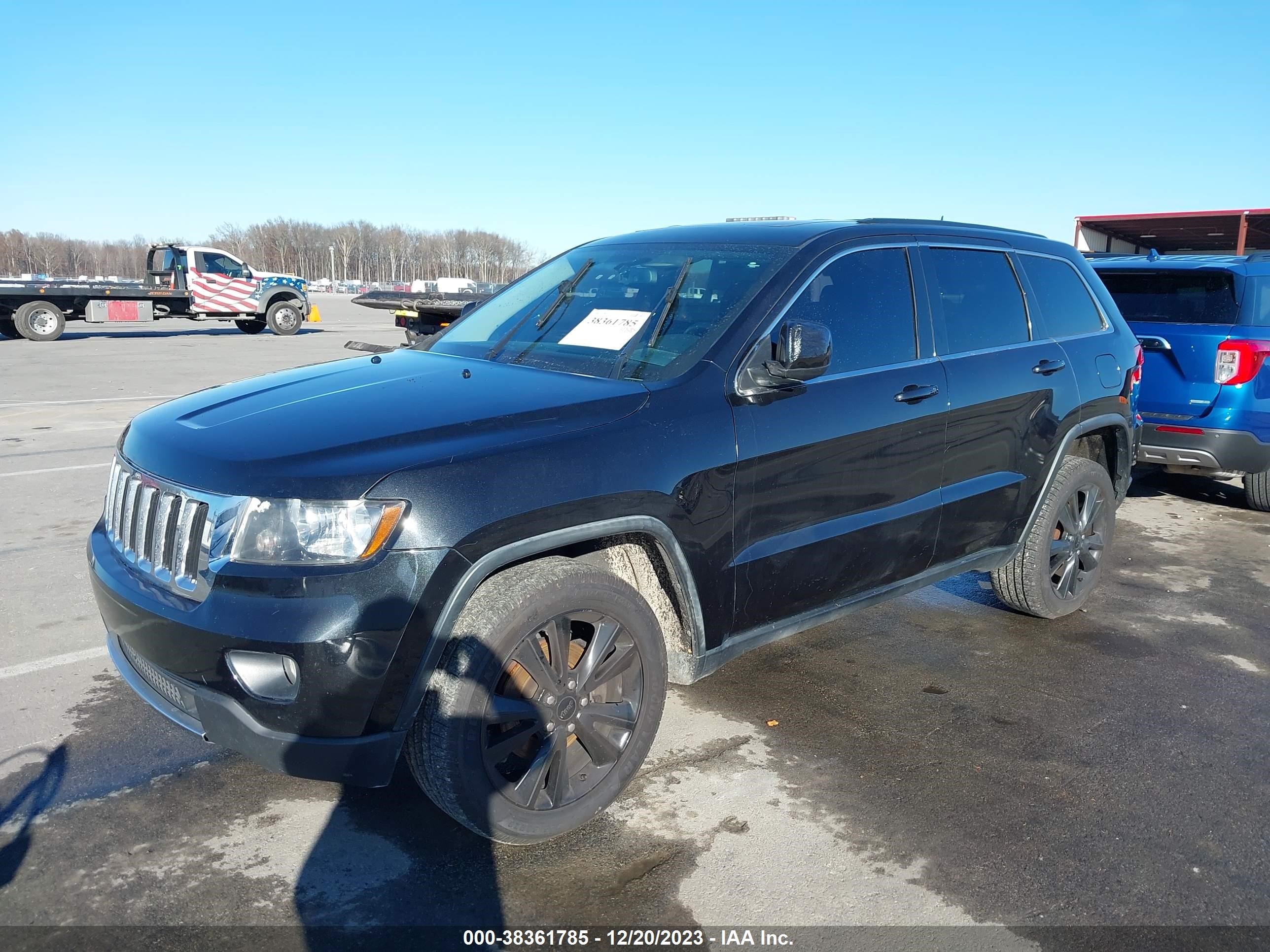 2012 Jeep Grand Cherokee Laredo vin: 1C4RJFAT9CC348981