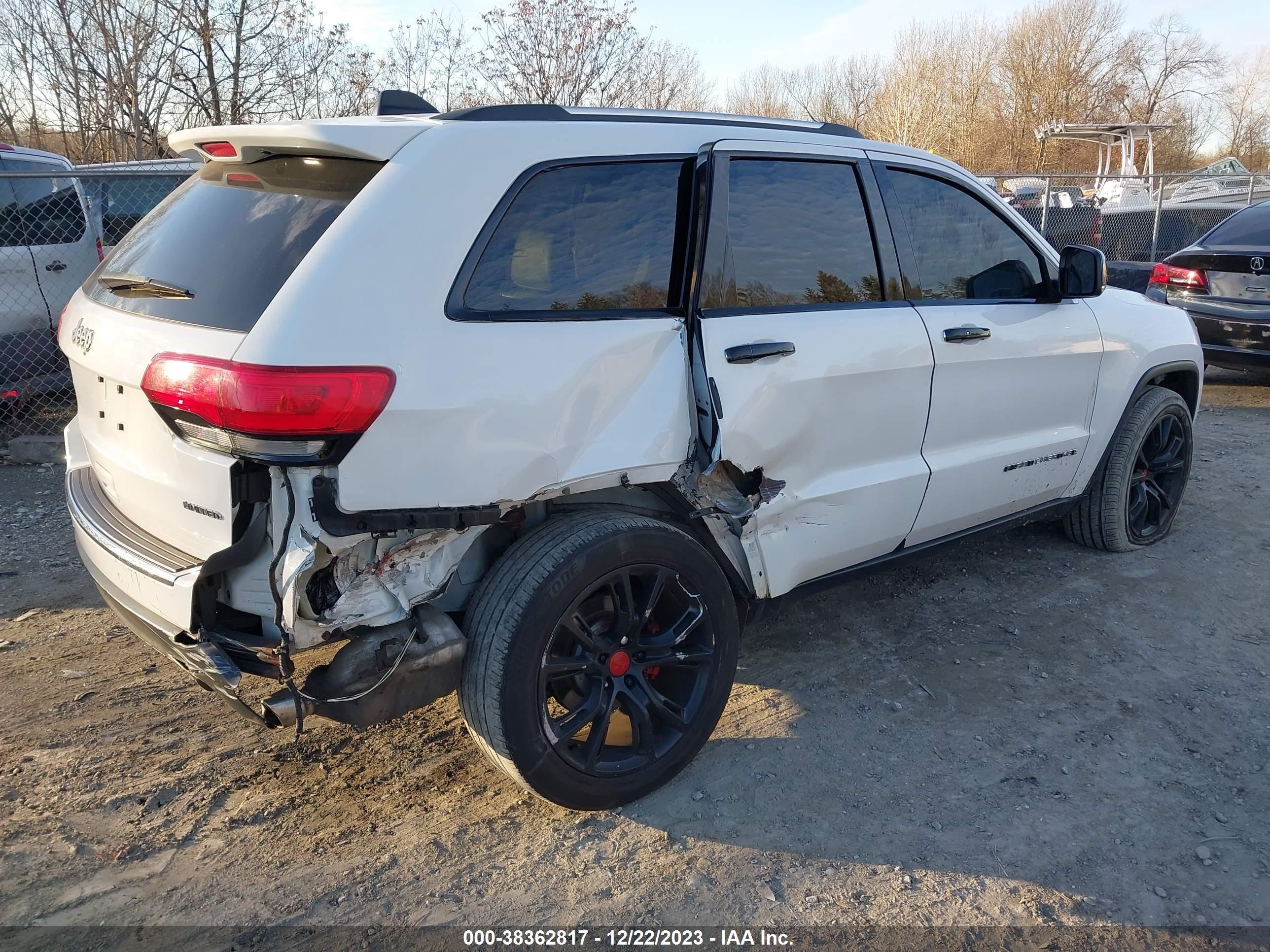 2015 Jeep Grand Cherokee Limited vin: 1C4RJFBG0FC758199