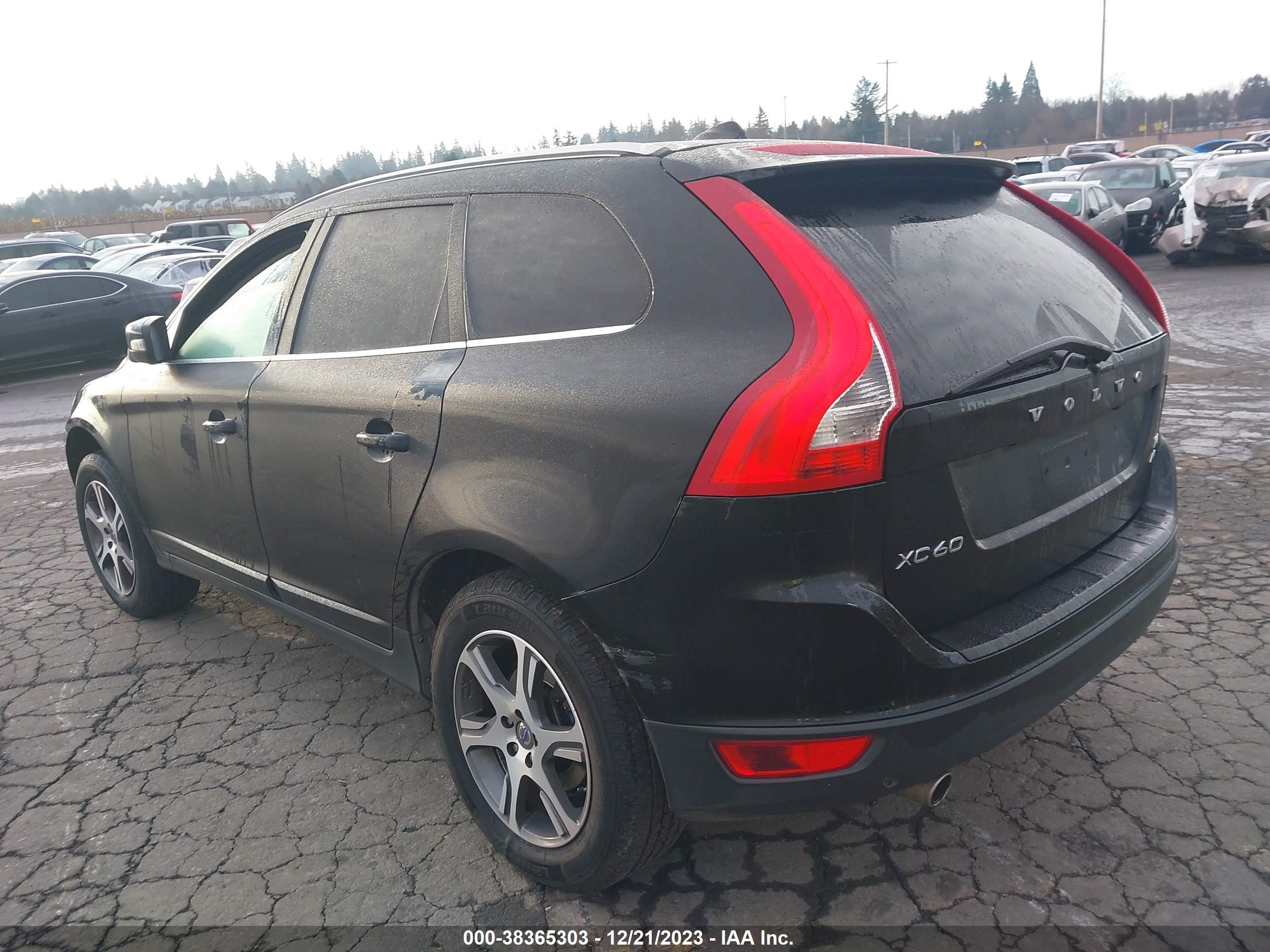 2013 Volvo Xc60 T6/T6 Platinum/T6 Premier Plus/T6 R-Design/T6 R-Design Platinum/T6 R-Design Premier Plus vin: YV4902DZ1D2381926