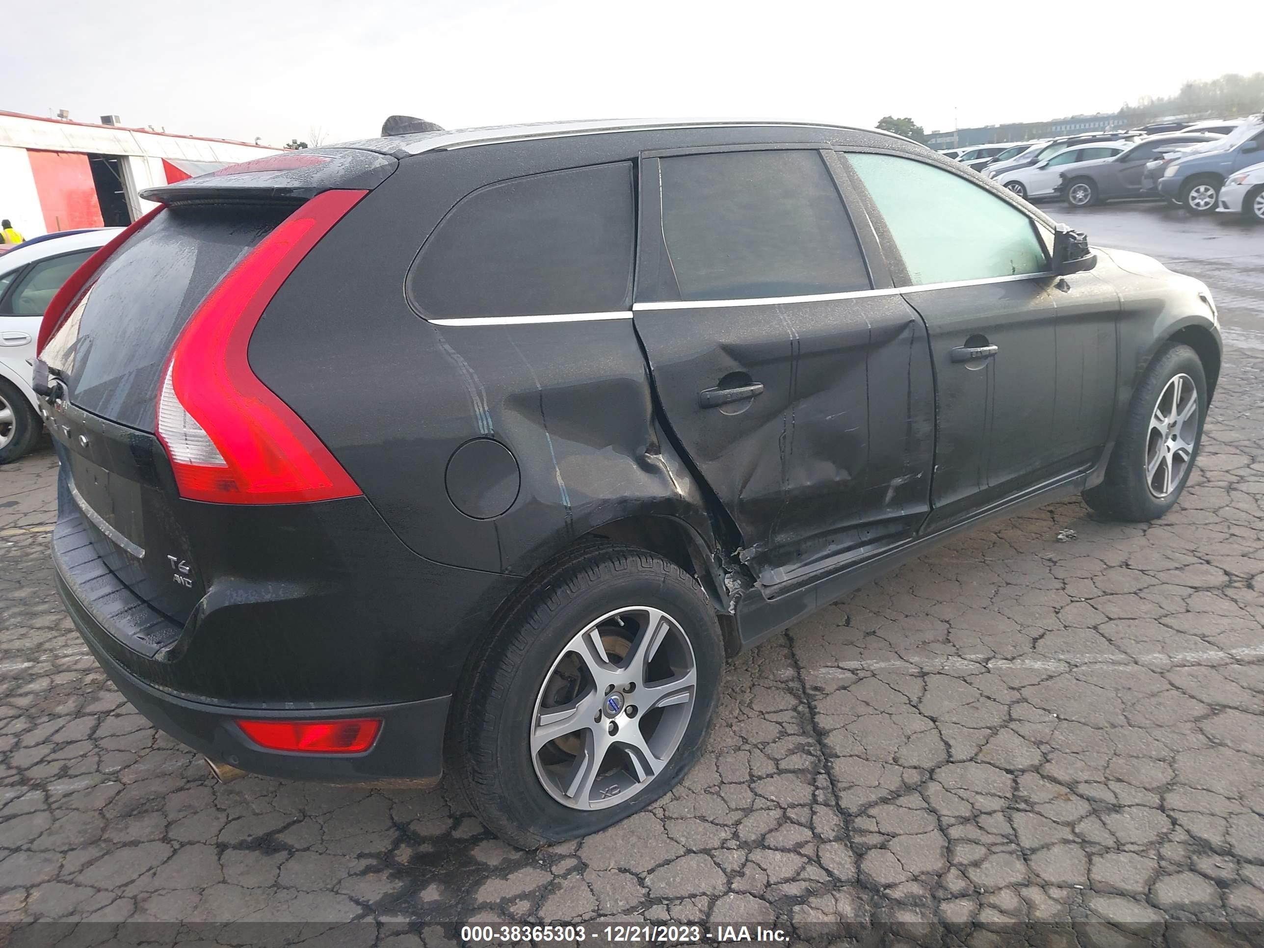 2013 Volvo Xc60 T6/T6 Platinum/T6 Premier Plus/T6 R-Design/T6 R-Design Platinum/T6 R-Design Premier Plus vin: YV4902DZ1D2381926