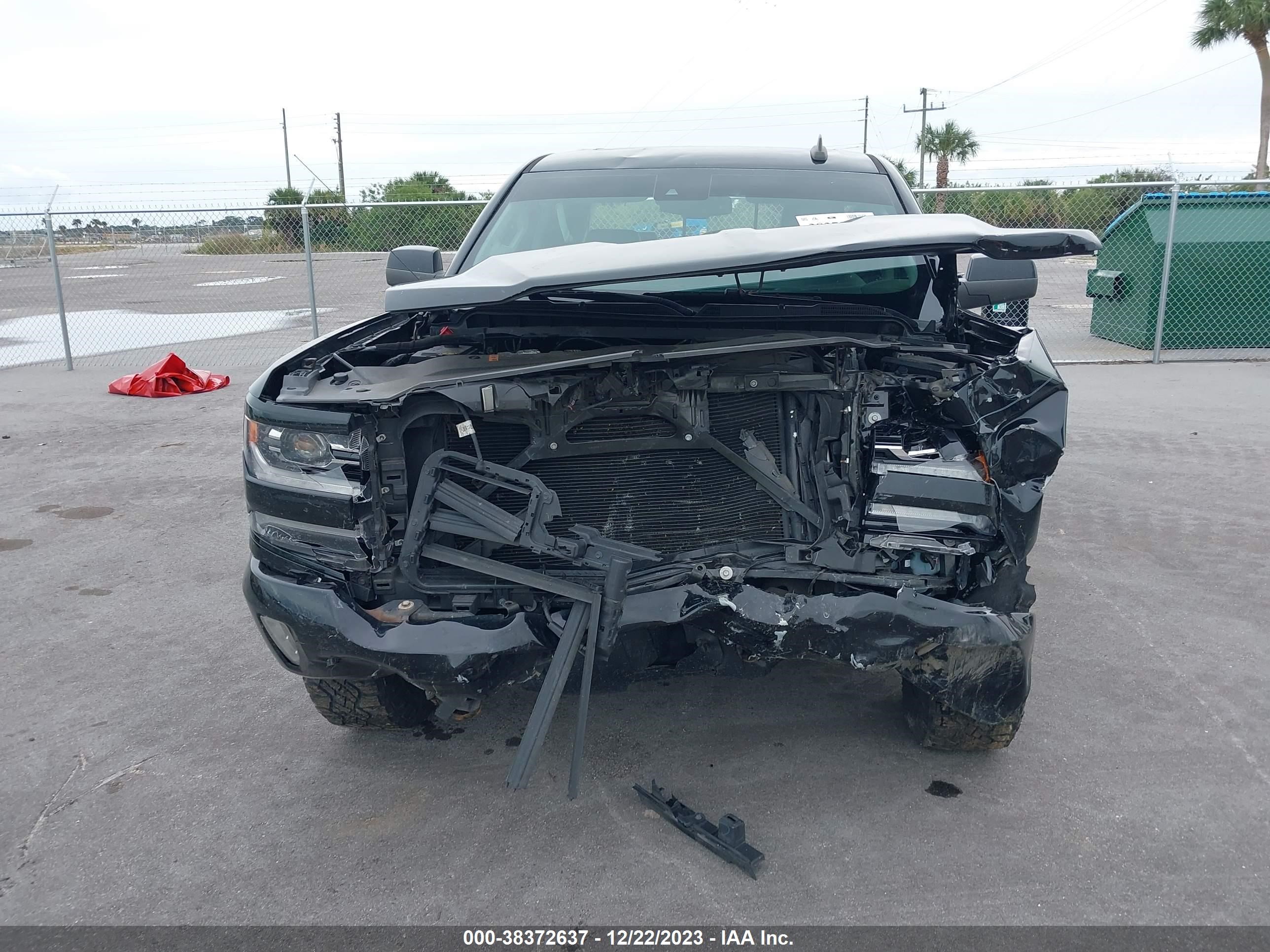 2017 Chevrolet Silverado 1500 2Lz vin: 3GCUKSEJ8HG283554