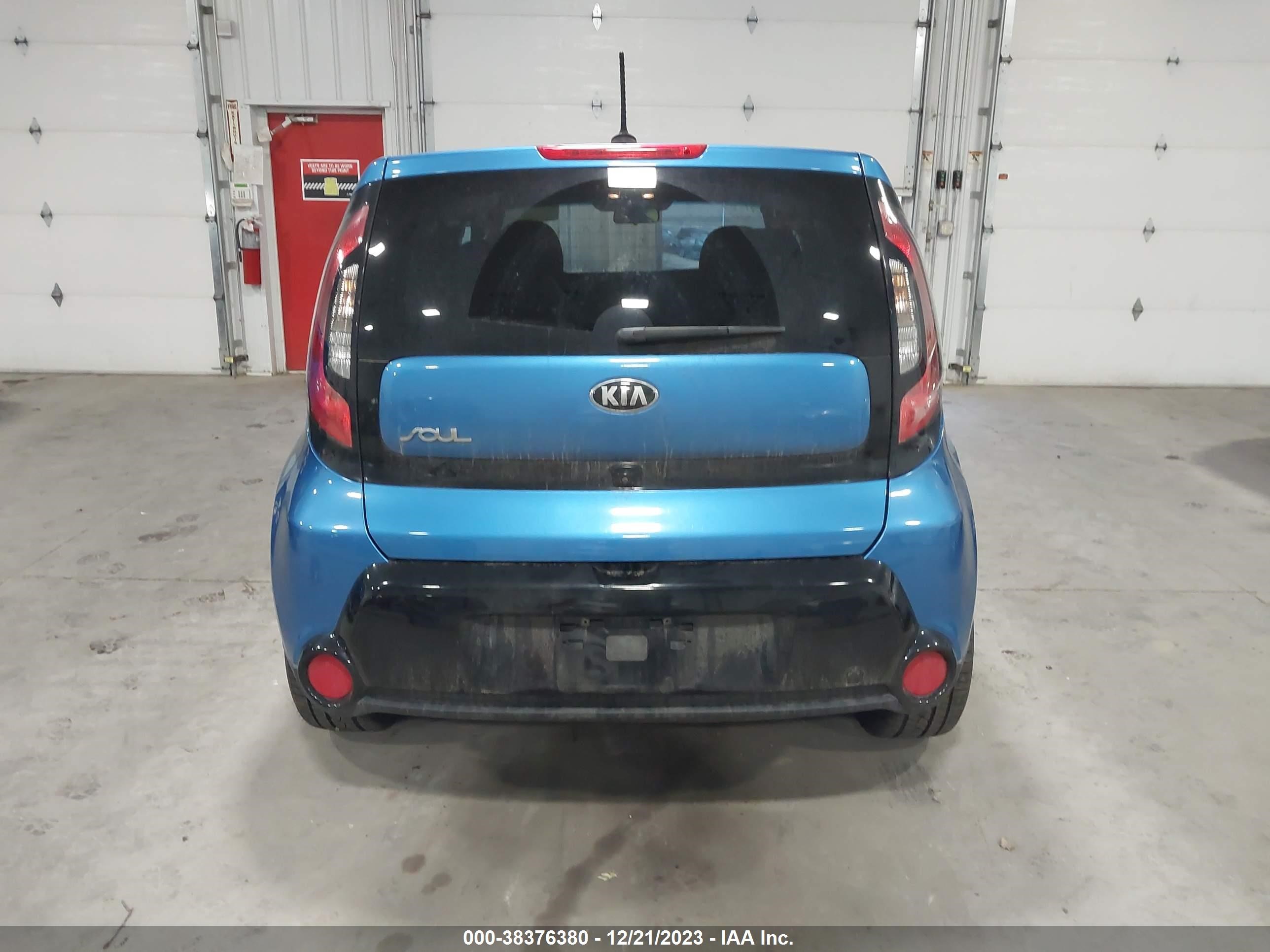 2016 Kia Soul + vin: KNDJP3A52G7298516