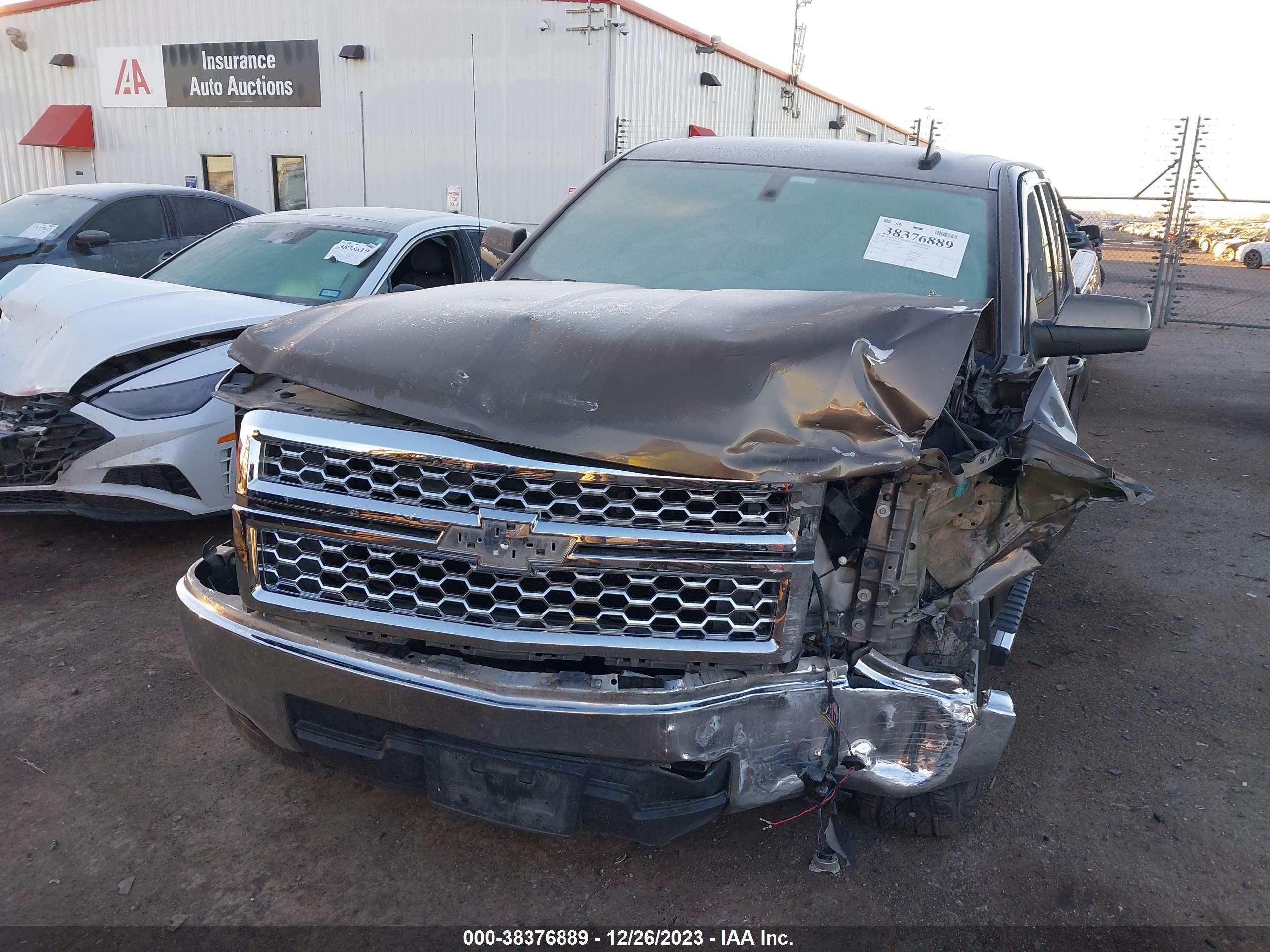 2015 Chevrolet Silverado 1500 1Lt vin: 1GCRCREC2FZ183489