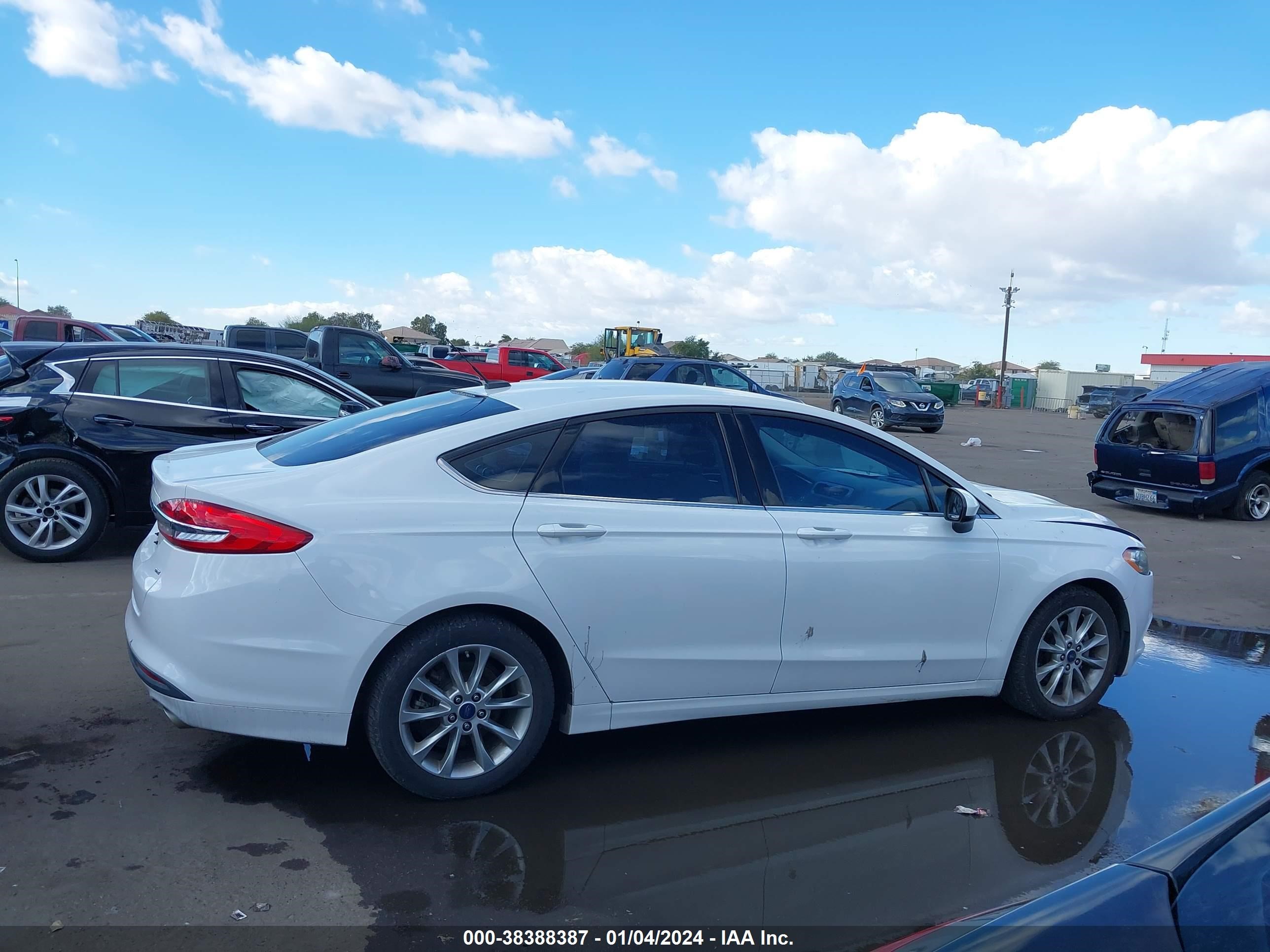 2017 Ford Fusion Se vin: 3FA6P0H7XHR278123